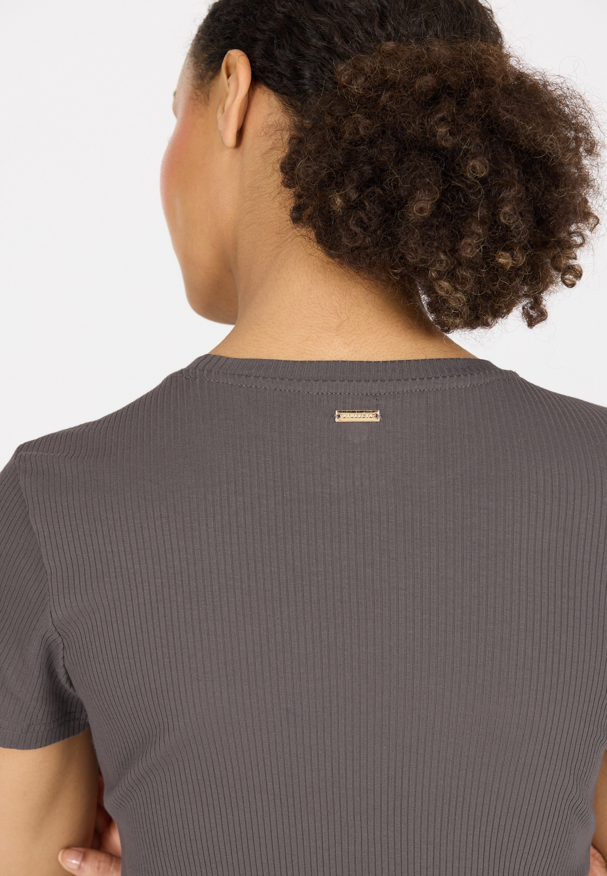 ATHLECIA, Lankae T-shirt