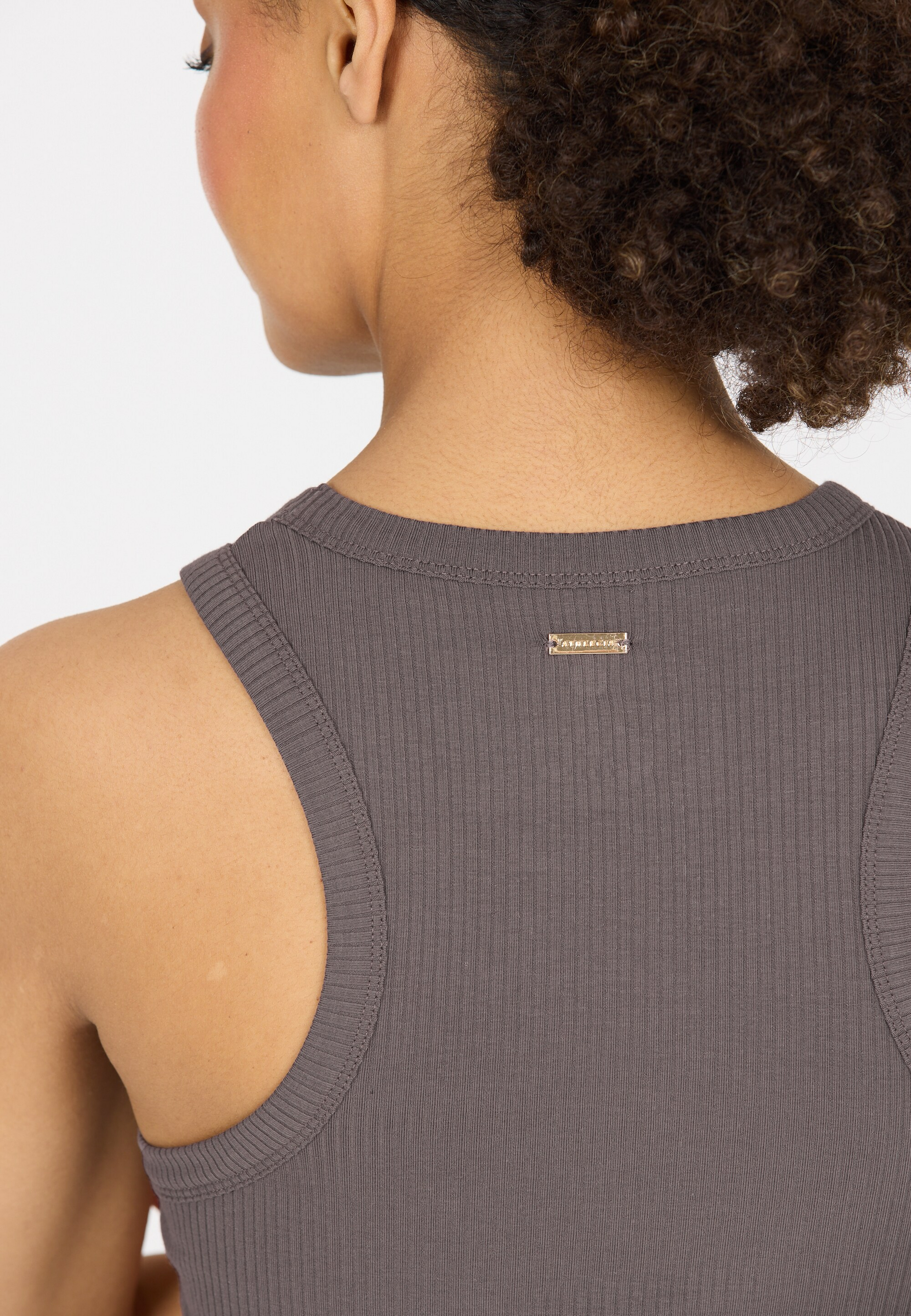 ATHLECIA, Lankae Top