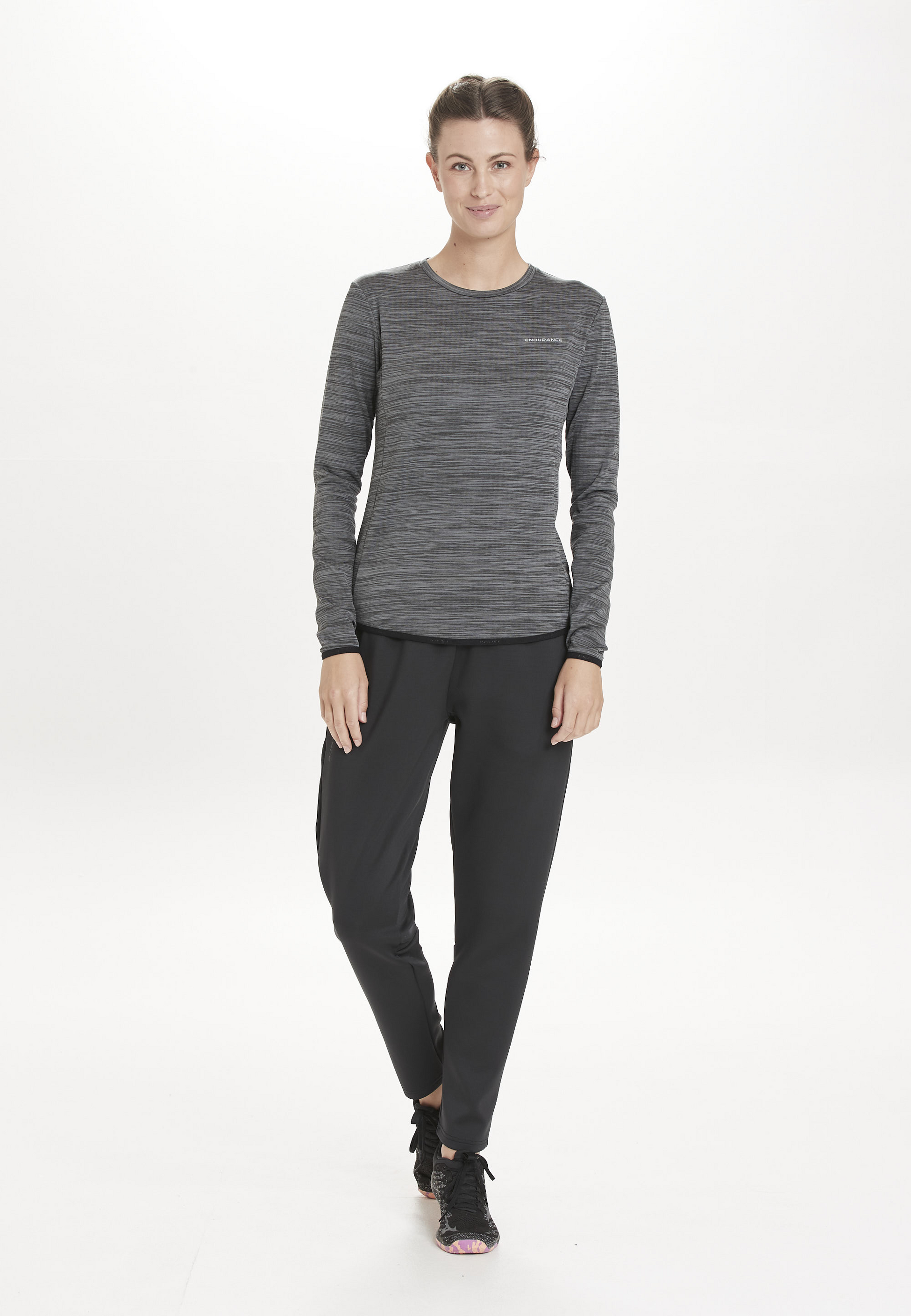 ENDURANCE, Leah Midlayer