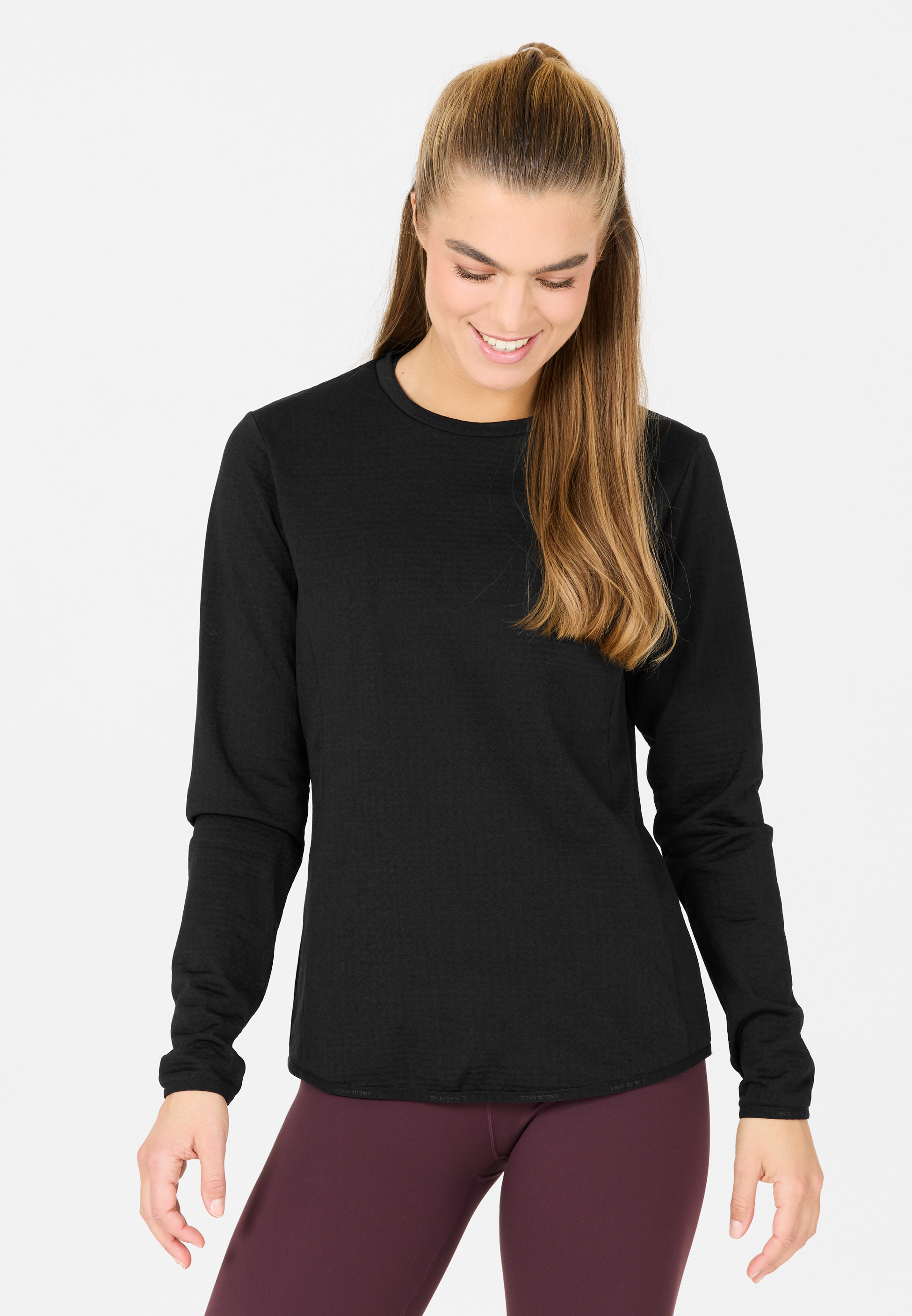 ENDURANCE, Leah Midlayer