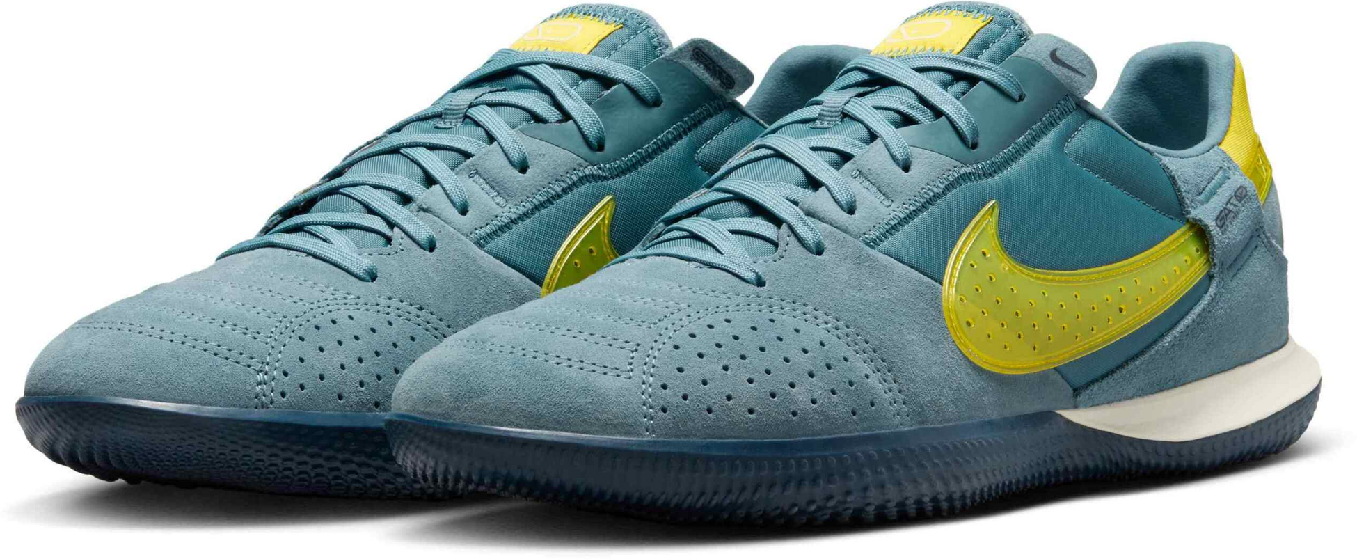 NIKE, Low-top Football Shoes Streetgato