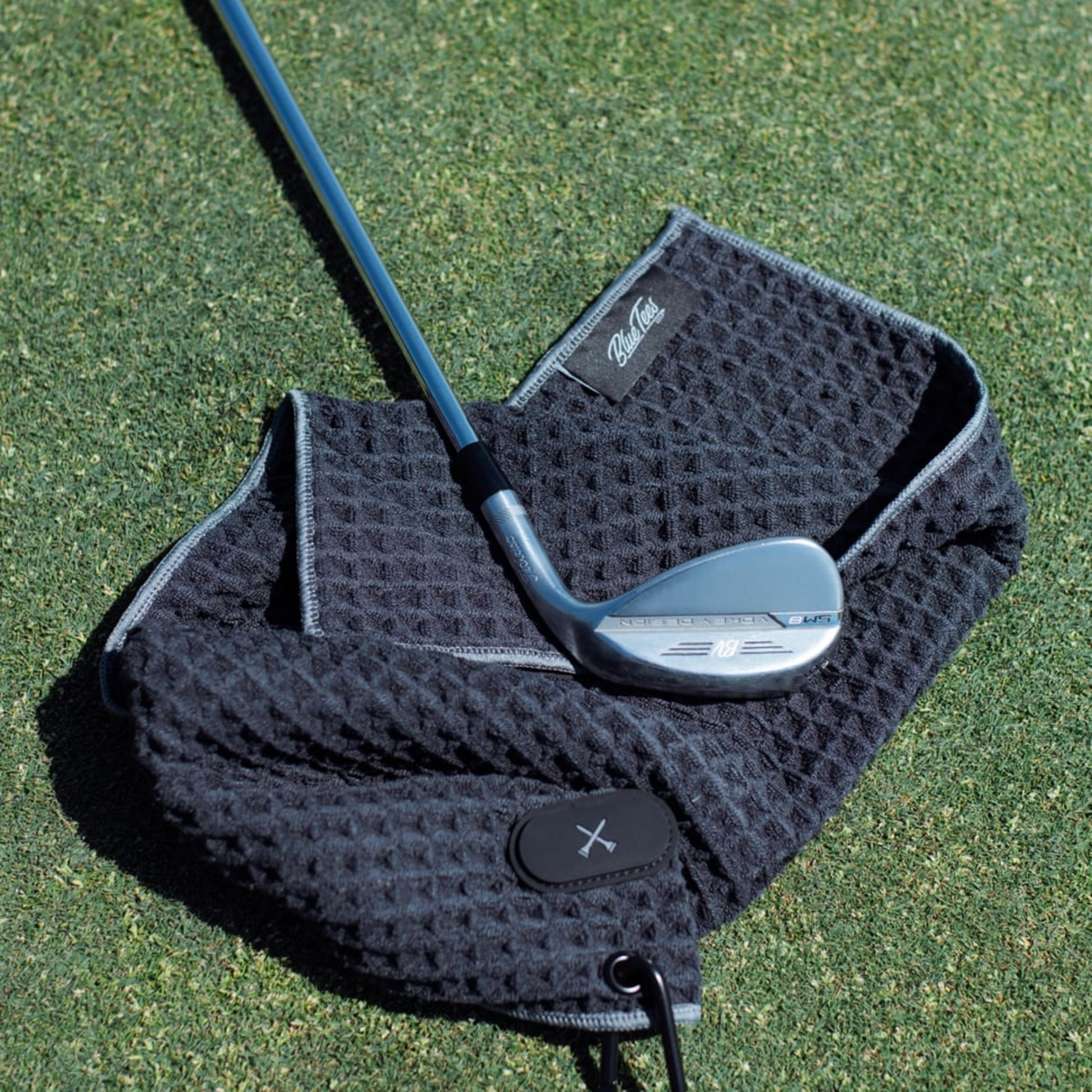 BLUE TEES, Magnetic Caddy Towel