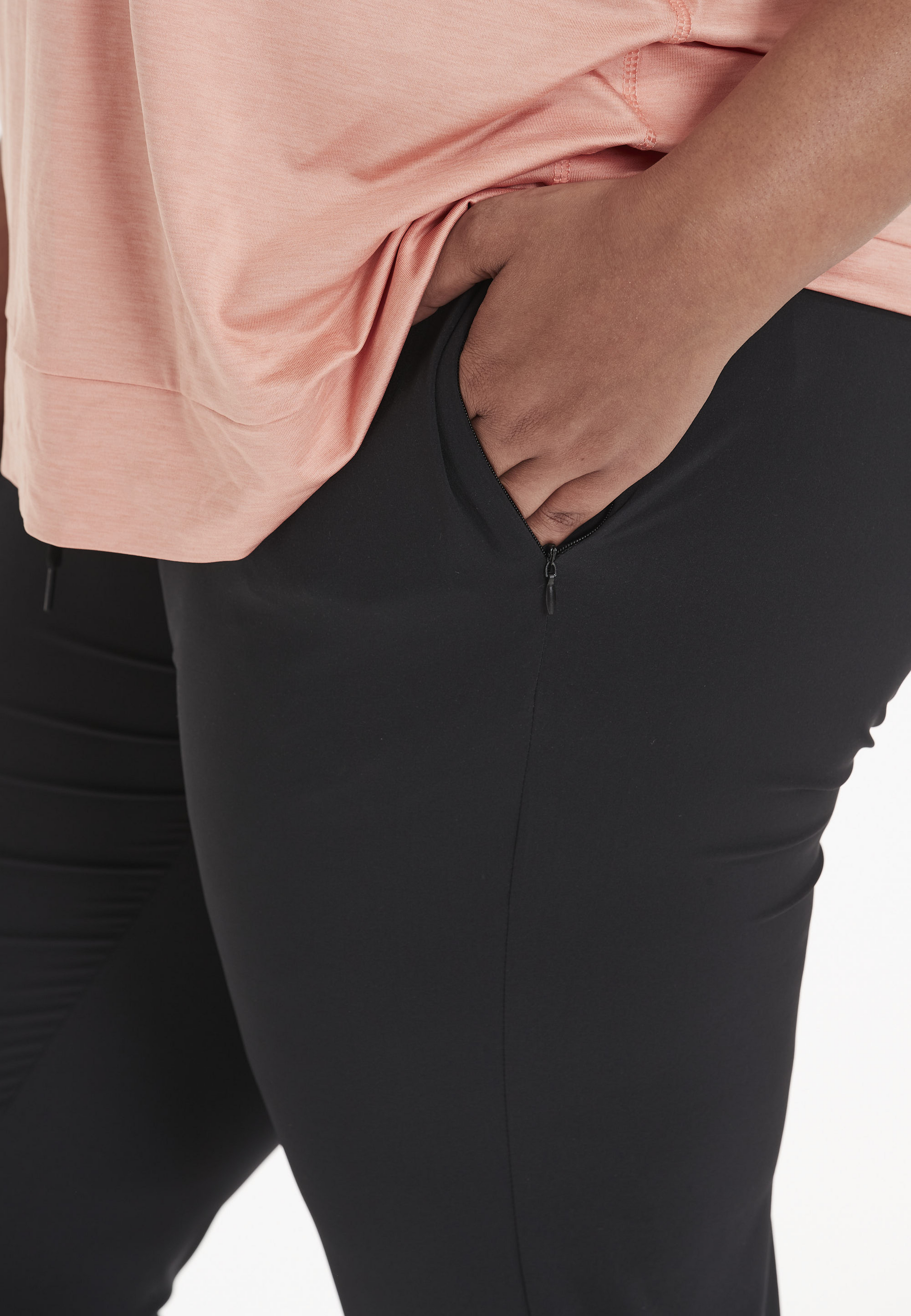 Q SPORTSWEAR, Maia Training Pants