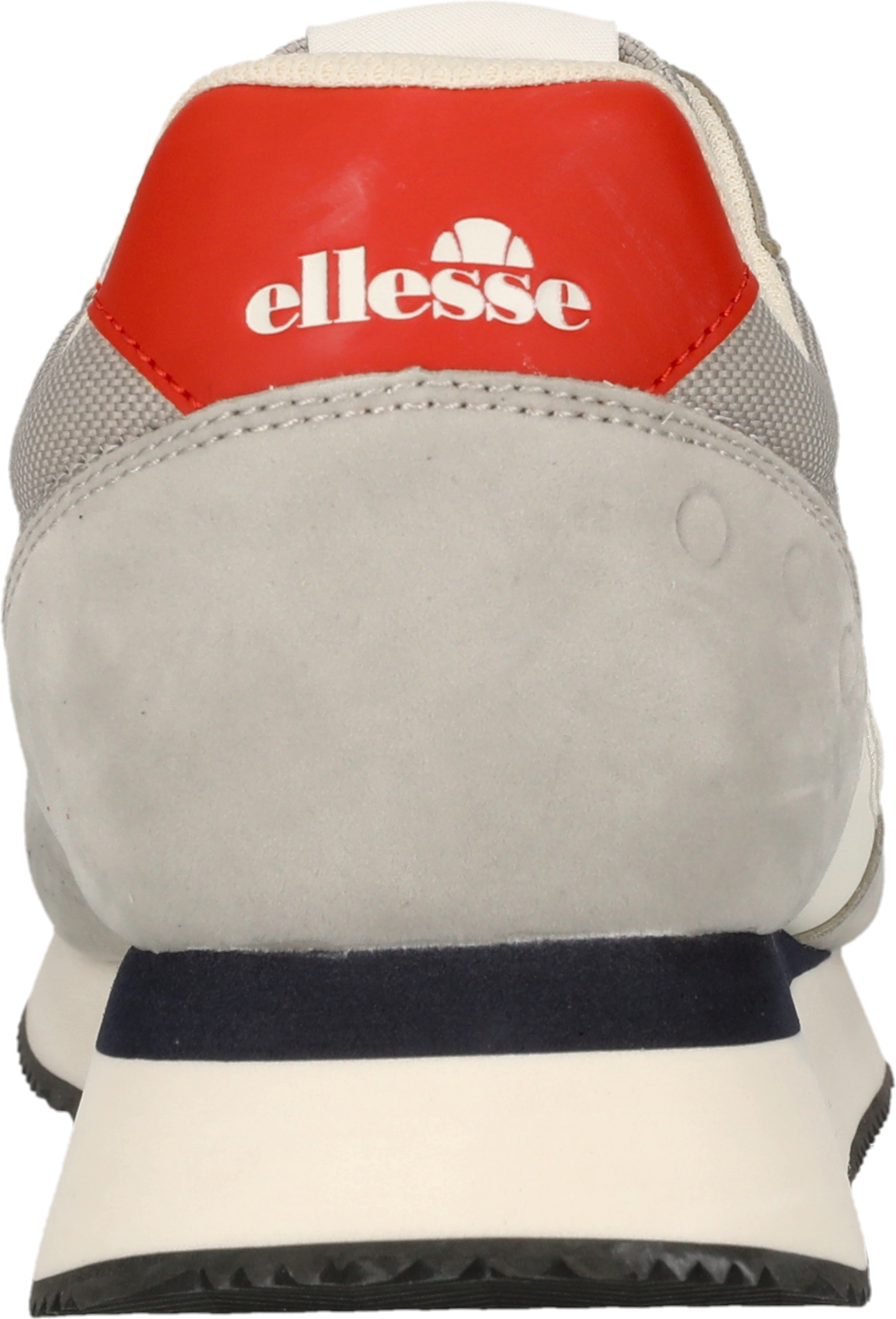 ELLESSE, Martie