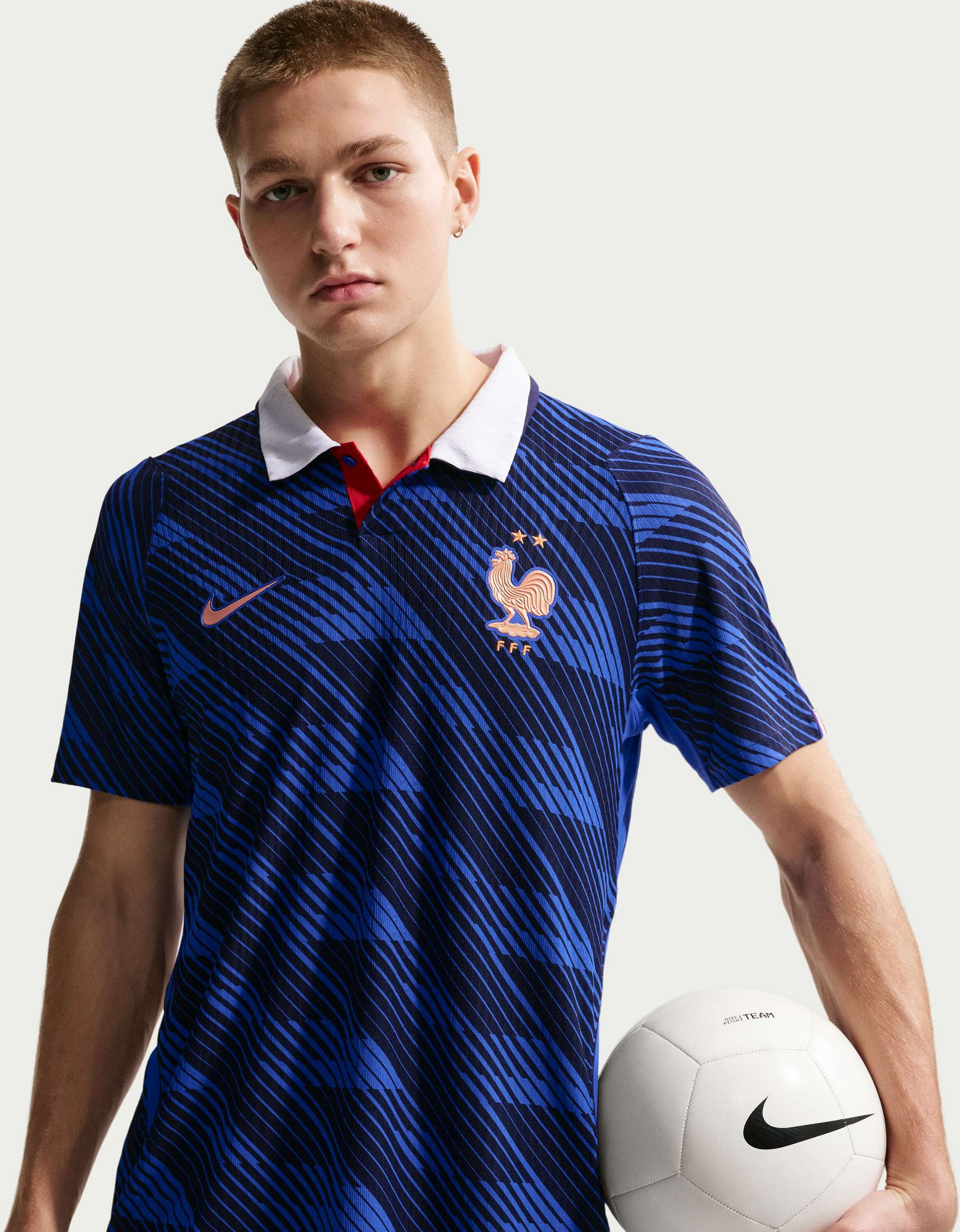 NIKE, Men's Aero-fit Football Authentic Jersey Fff 2026/27 Match Home