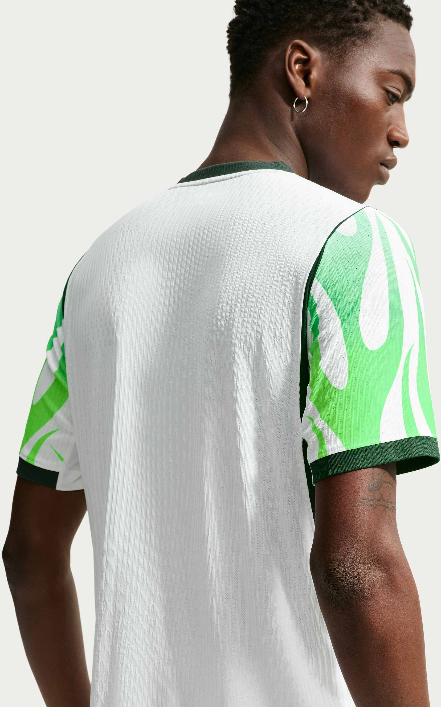 NIKE, Men's Aero-fit Football Authentic Jersey Nigeria 2026 Match Away