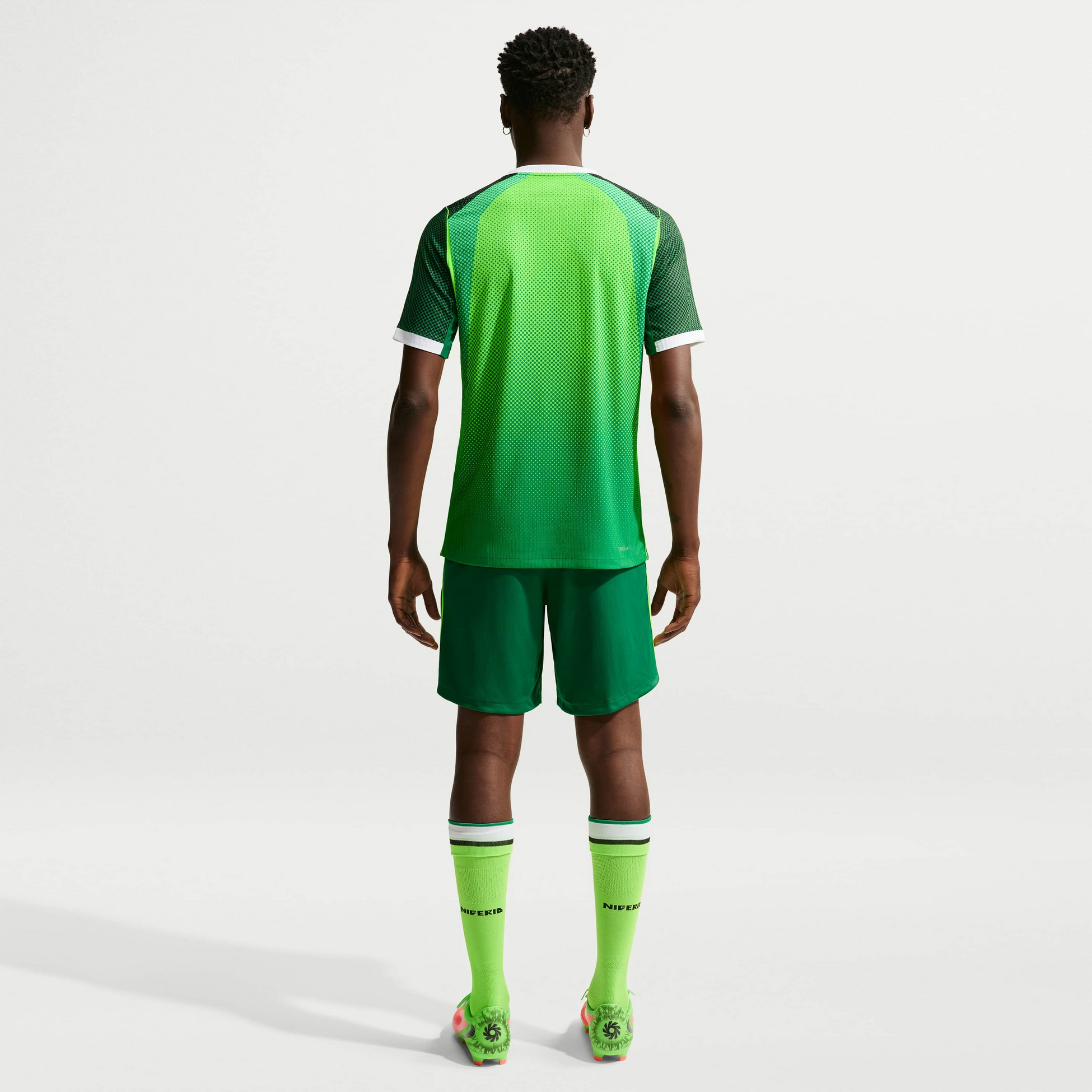 NIKE, Men's Aero-fit Football Authentic Jersey Nigeria 2026 Match Home