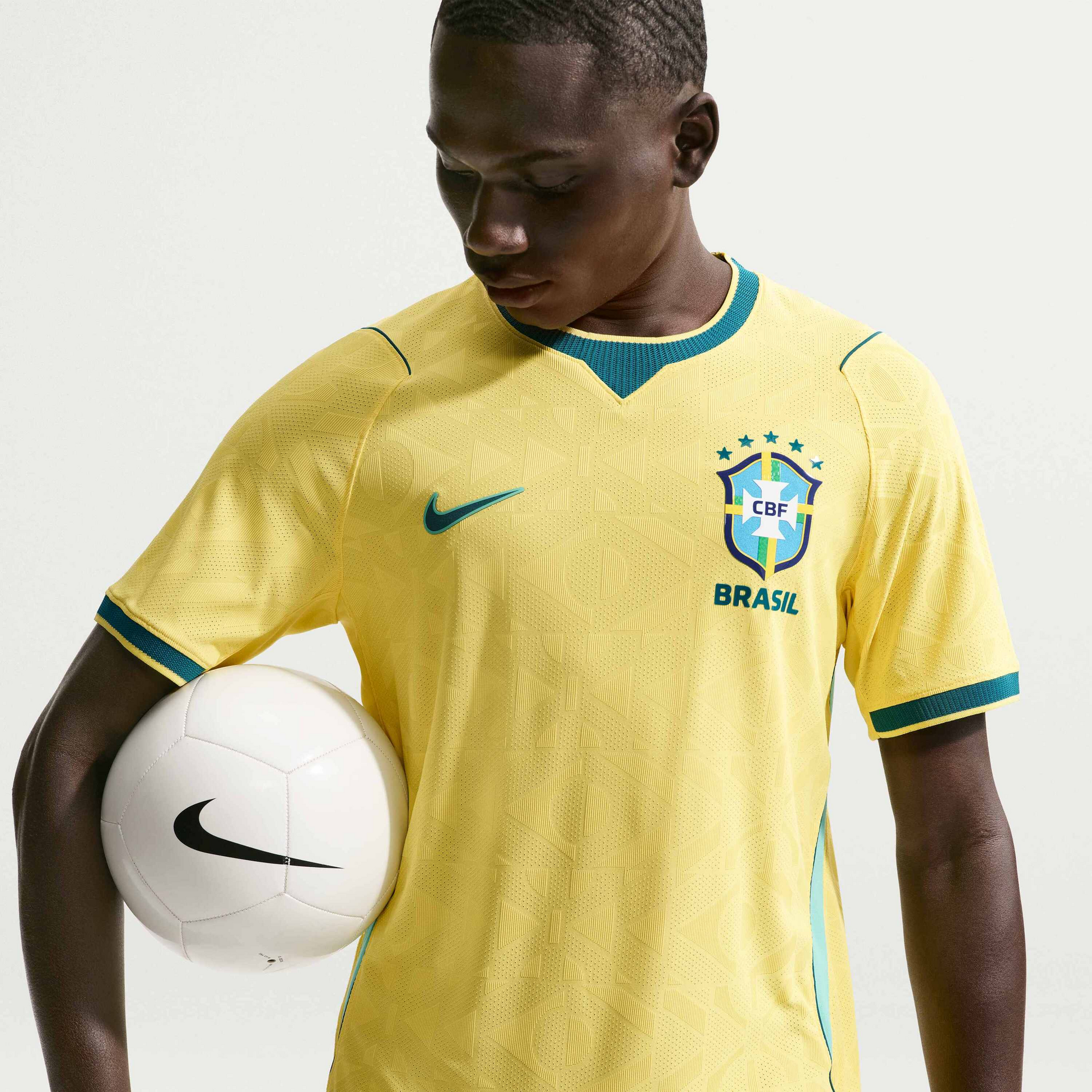 NIKE, Men's Aero-fit Football Shirt Brazil National Team 2026 Match Home