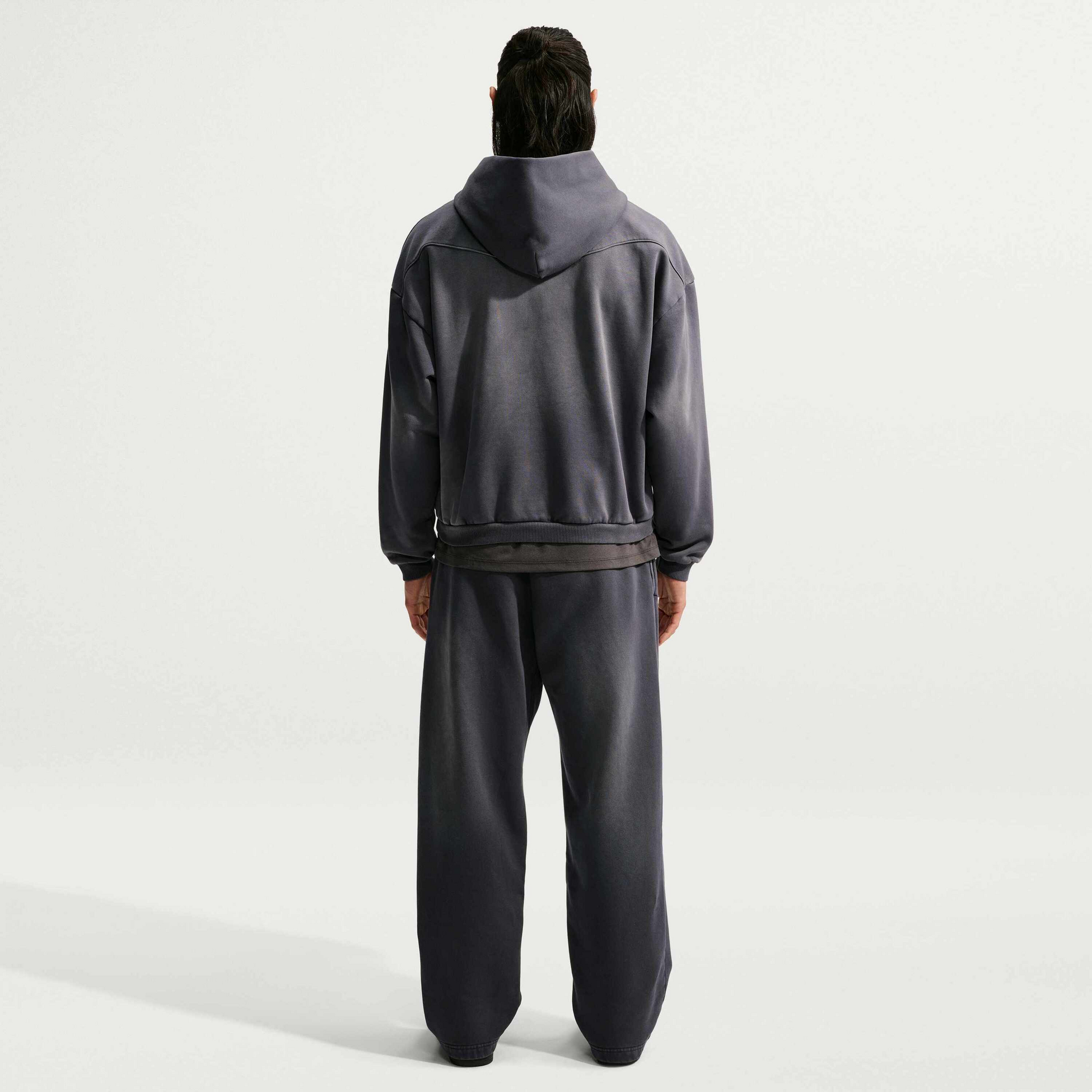 NIKE, Men's Brushed Heavy Oversized Basketball Trousers Standard Issue