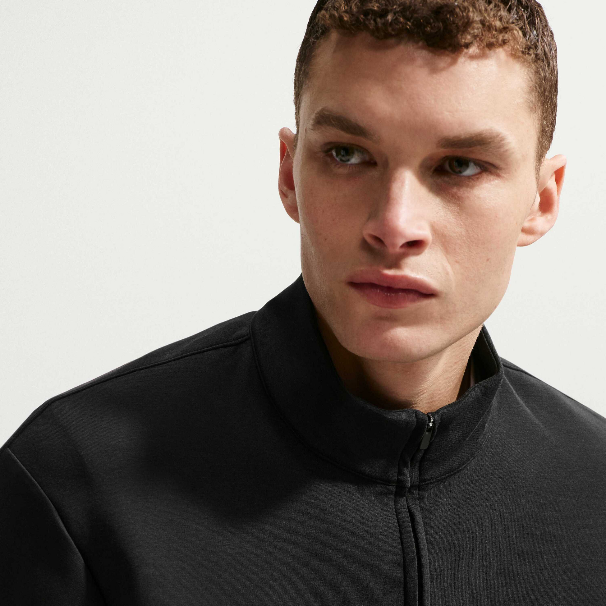 NIKE, Men's Dri-fit 1/2-zip Top 24.7 Impossiblysoft