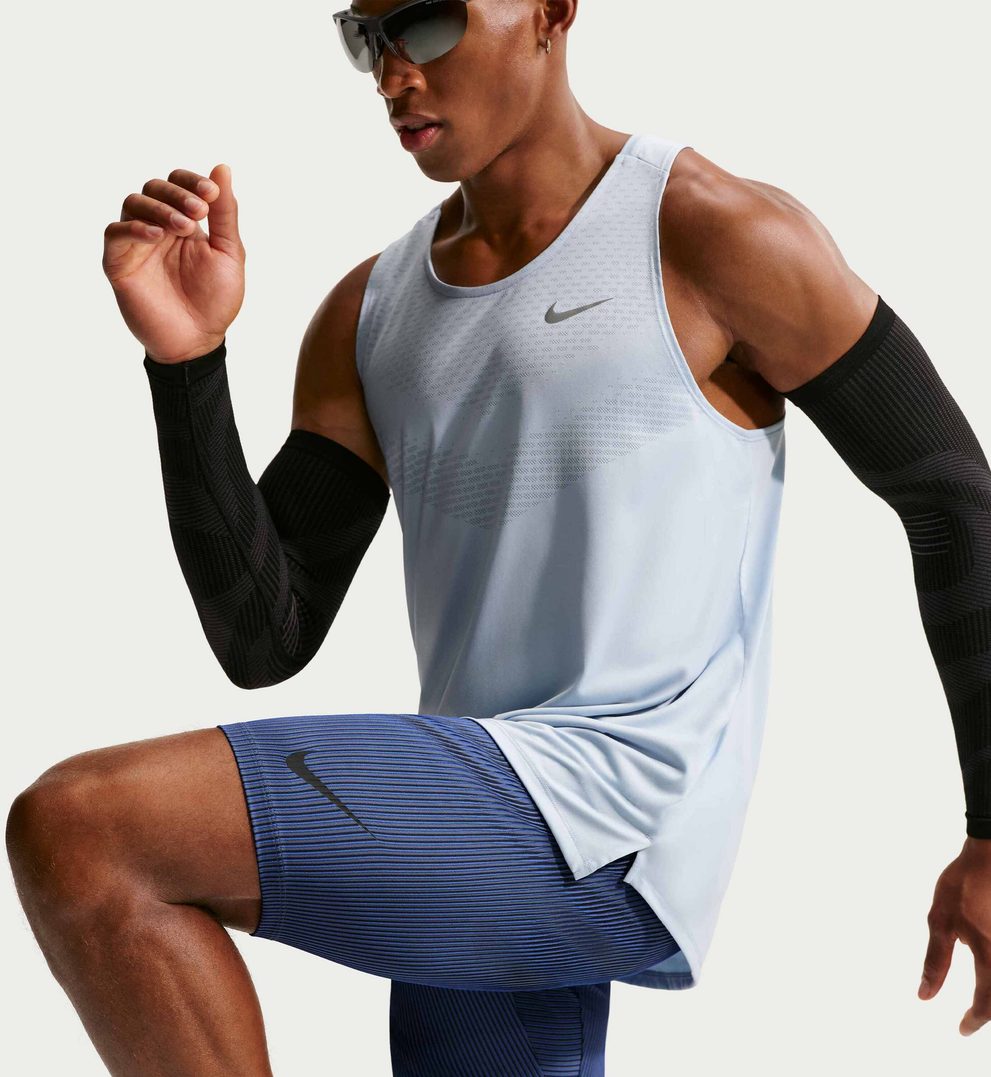 NIKE, Men's Dri-fit Adv Running 1/2-length Leggings Aeroswift