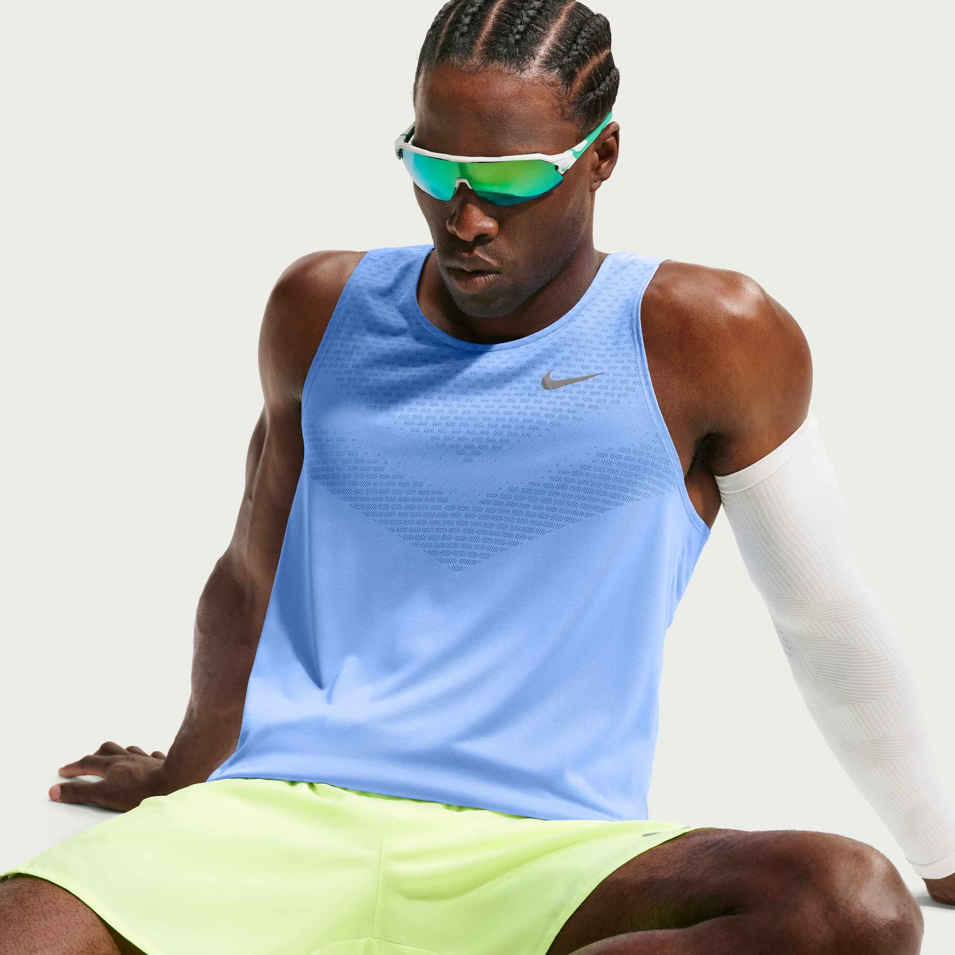 NIKE, Men's Dri-fit Adv Running Tank Top Stride