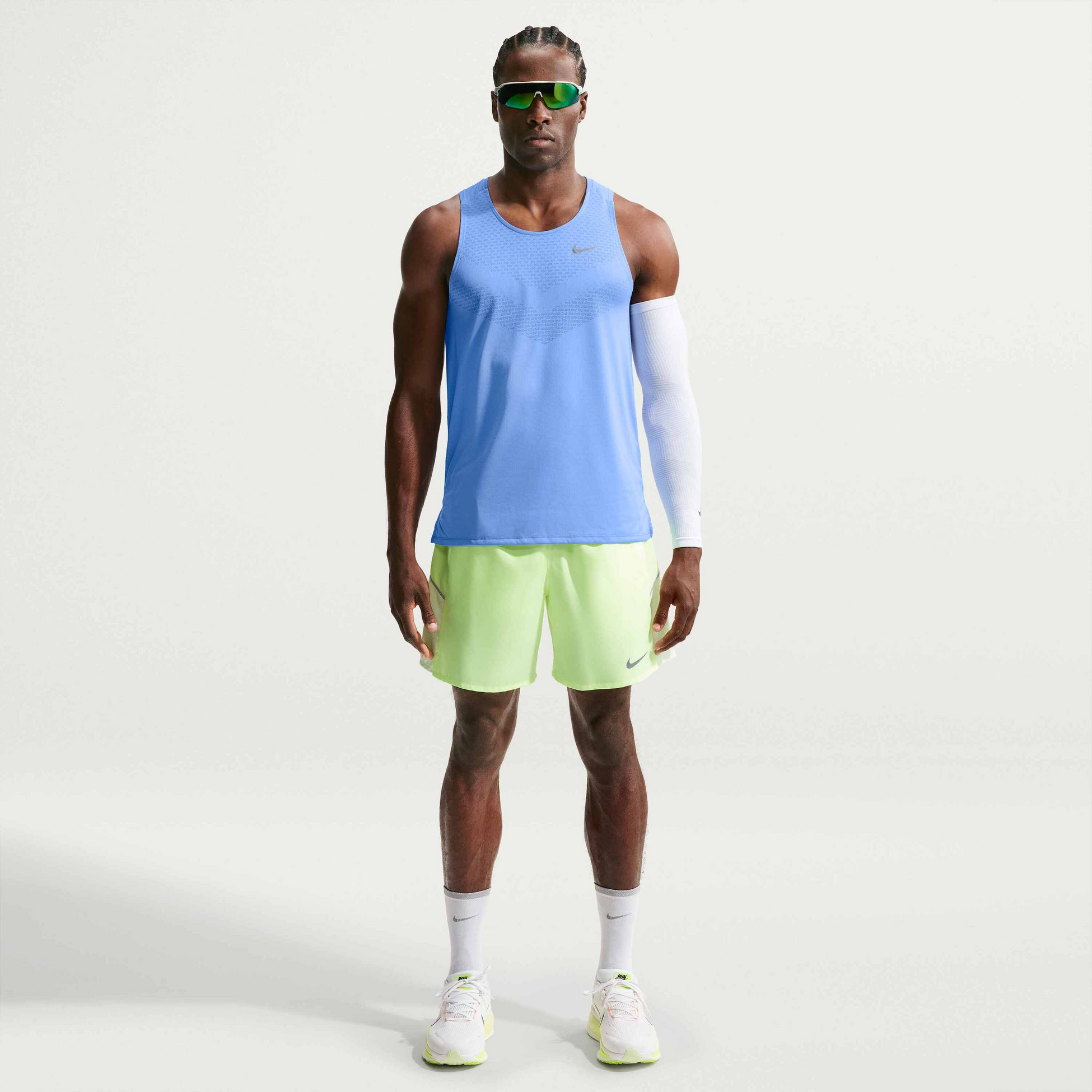 NIKE, Men's Dri-fit Adv Running Tank Top Stride