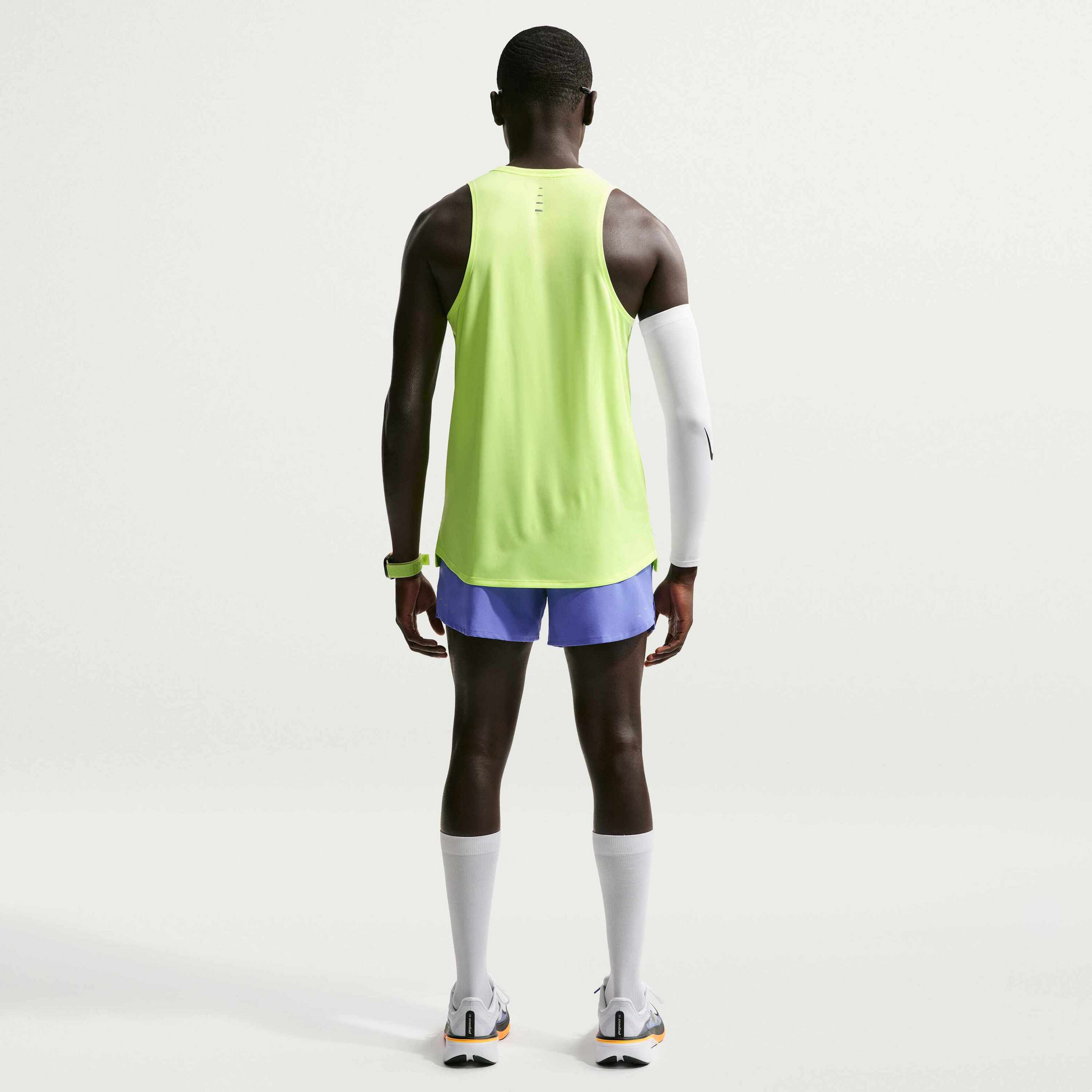 NIKE, Men's Dri-fit Adv Running Tank Top Stride