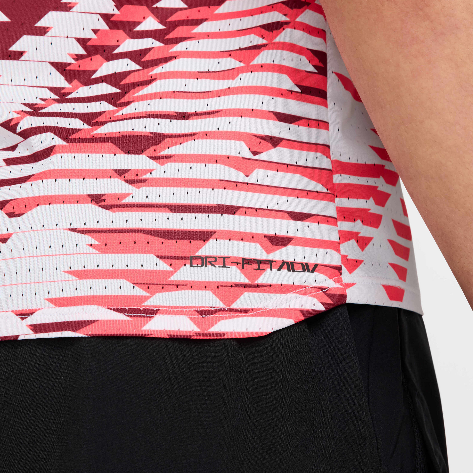 NIKE, Men's Dri-fit Adv Running Vest Aeroswift Btc