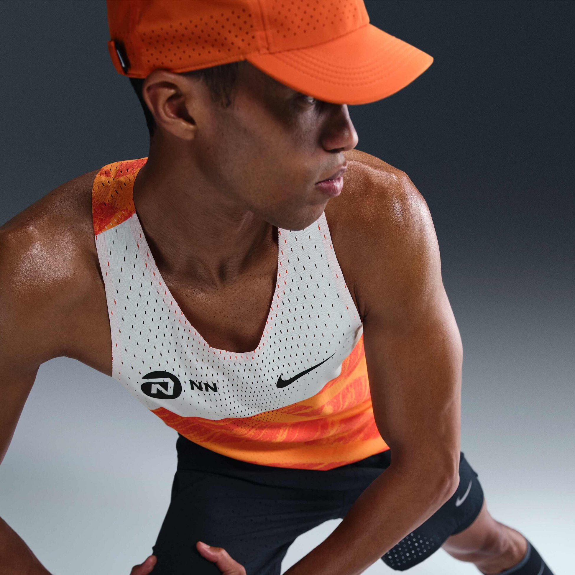 NIKE, Men's Dri-fit Adv Running Vest Aeroswift Nn