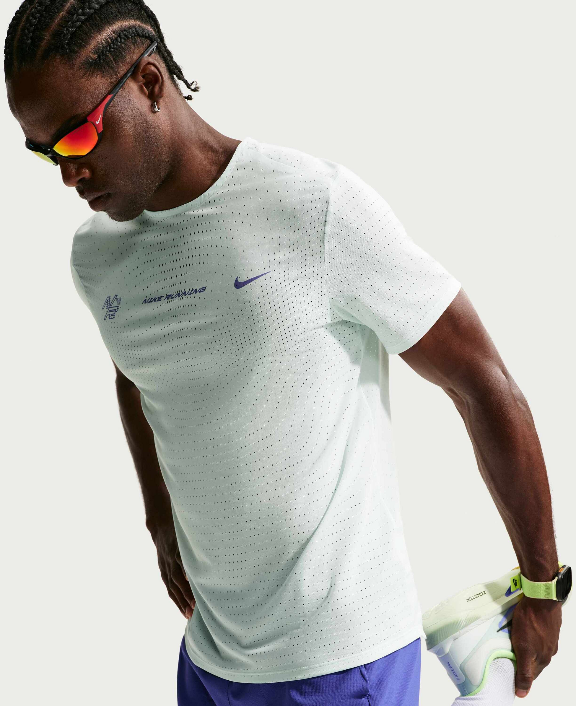 NIKE, Men's Dri-fit Adv Short-sleeve Running Top Aeroswift
