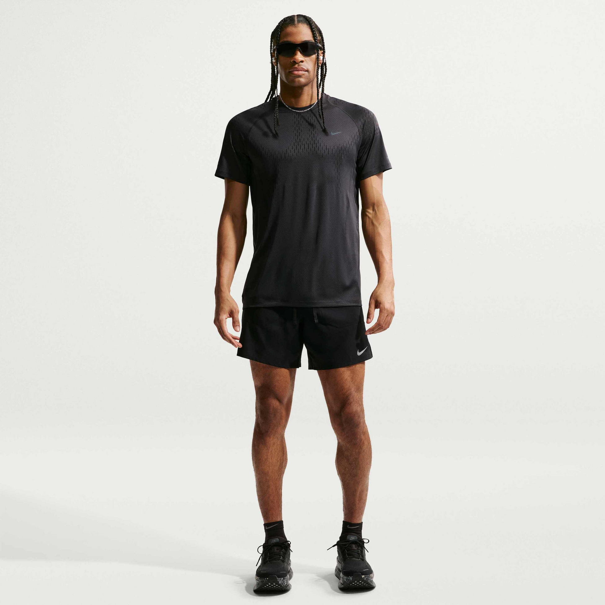 NIKE, Men's Dri-fit Adv Short-sleeve Running Top Stride Plus