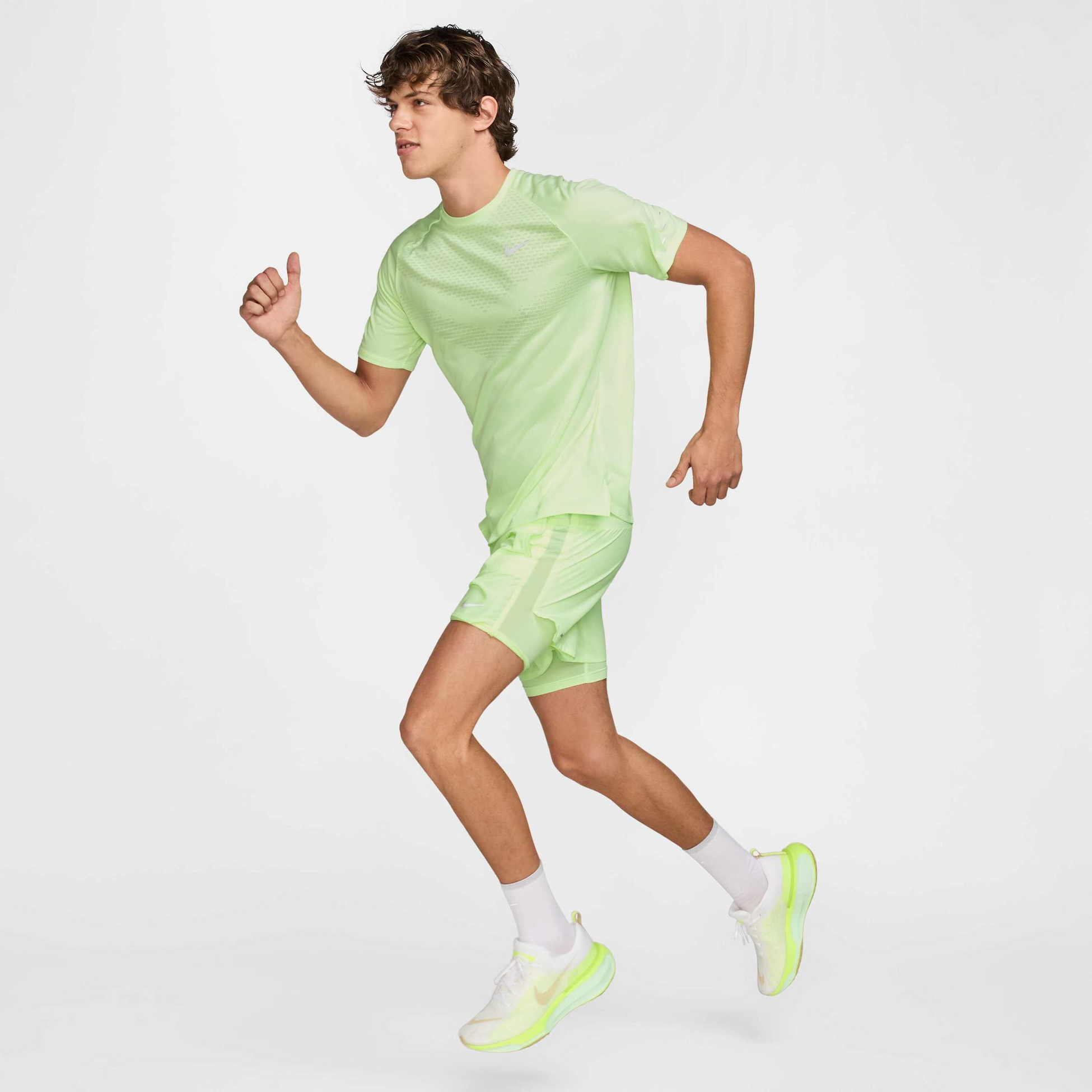 NIKE, Men's Dri-fit Adv Short-sleeve Running Top Stride