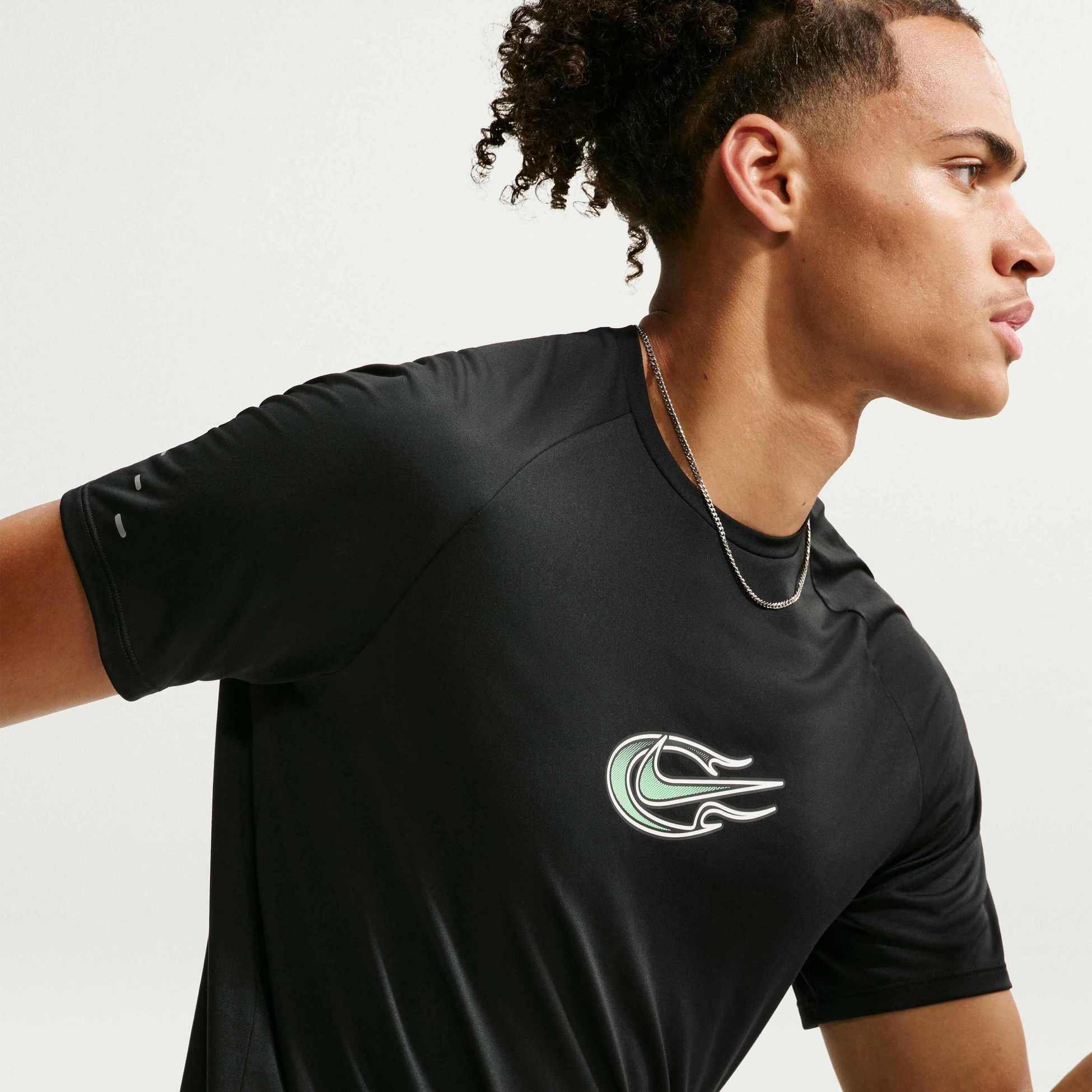 NIKE, Men's Dri-fit Adv Short-sleeve Running Top Stride
