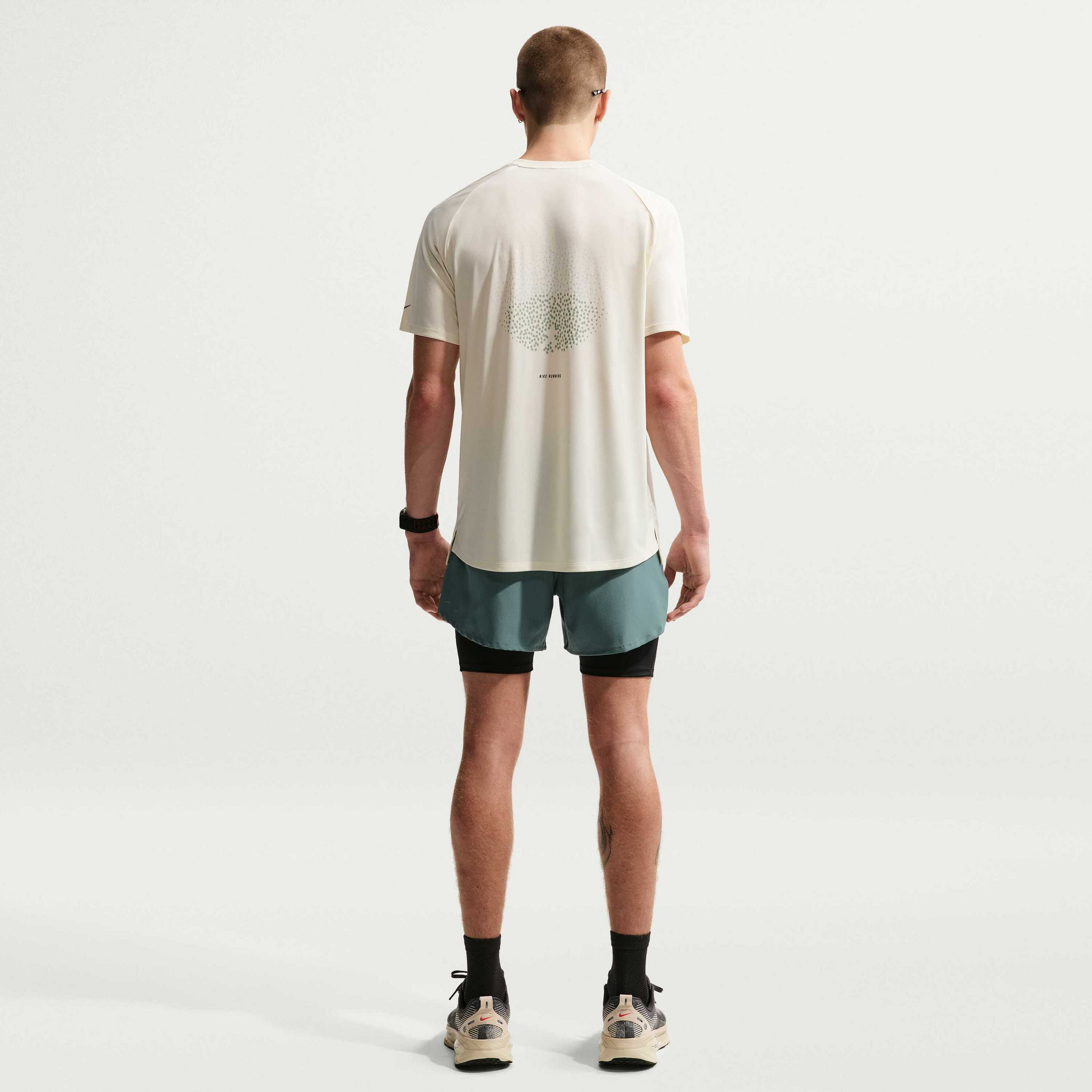 NIKE, Men's Dri-fit Adv Short-sleeve Running Top Stride