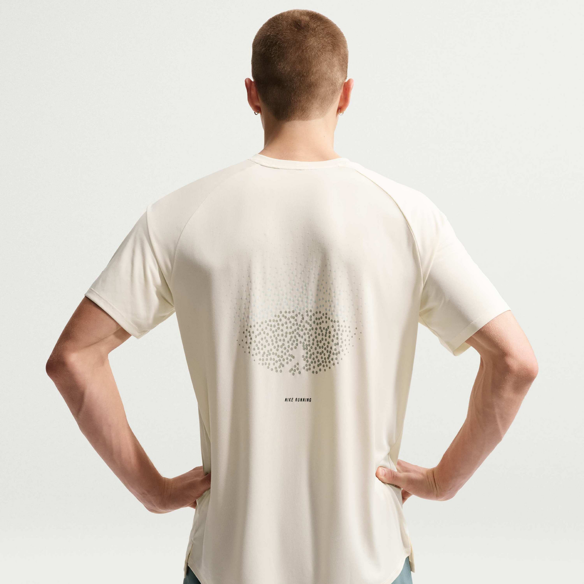 NIKE, Men's Dri-fit Adv Short-sleeve Running Top Stride