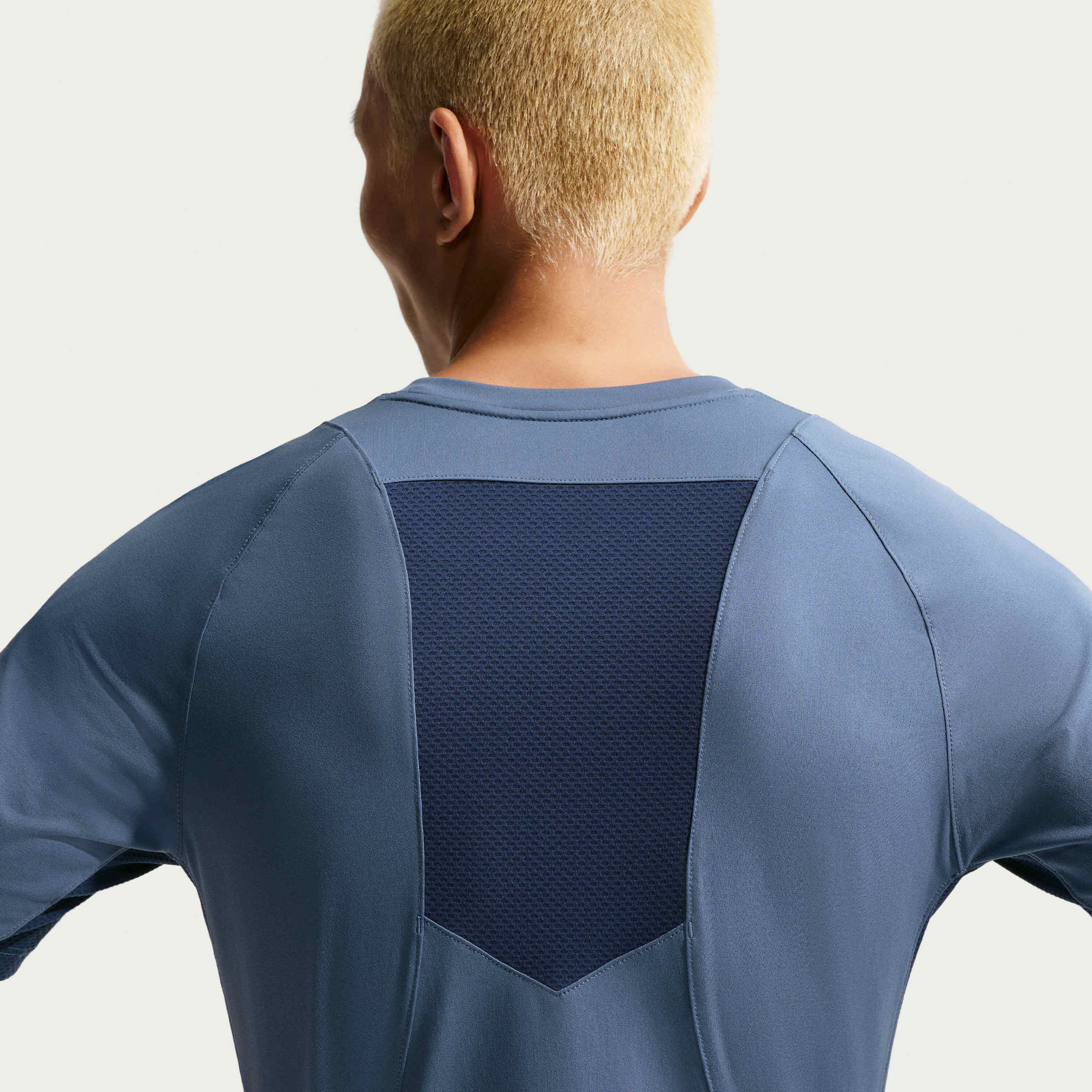 NIKE, Men's Dri-fit Adv Short-sleeve Top Pro Training