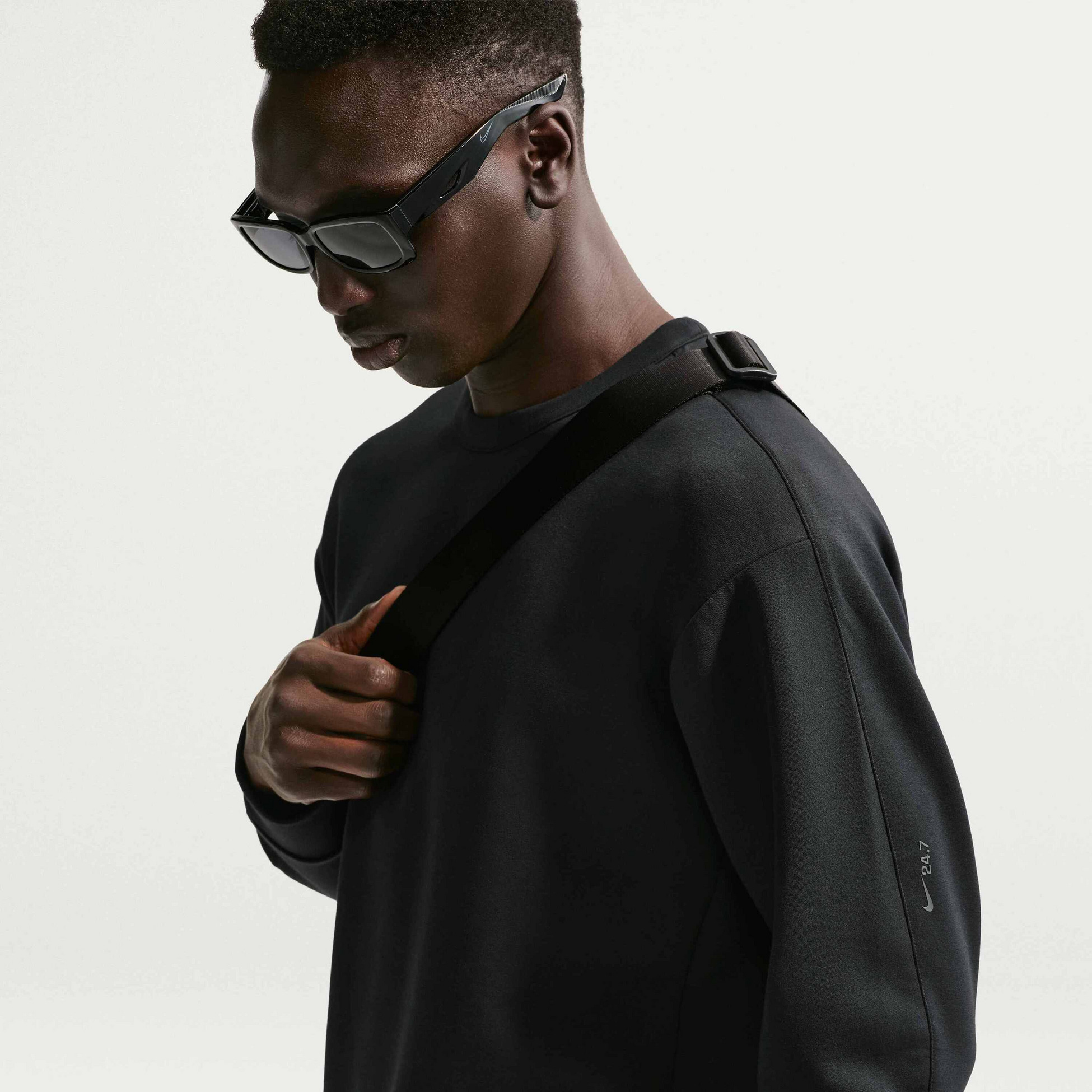 NIKE, Men's Dri-fit Crew 24.7 Impossiblysoft
