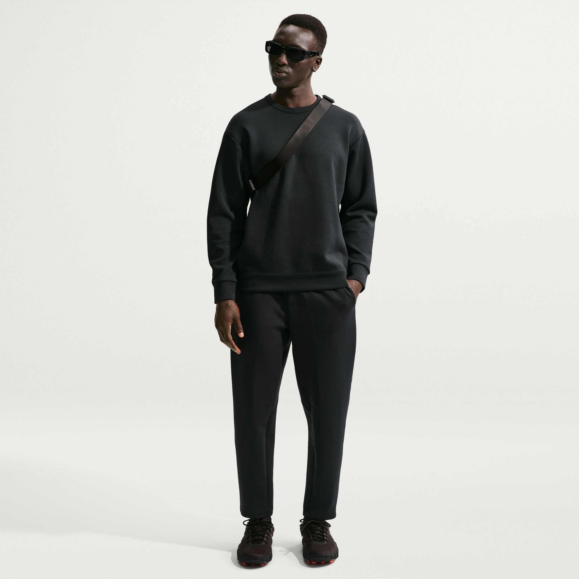 NIKE, Men's Dri-fit Crew 24.7 Impossiblysoft