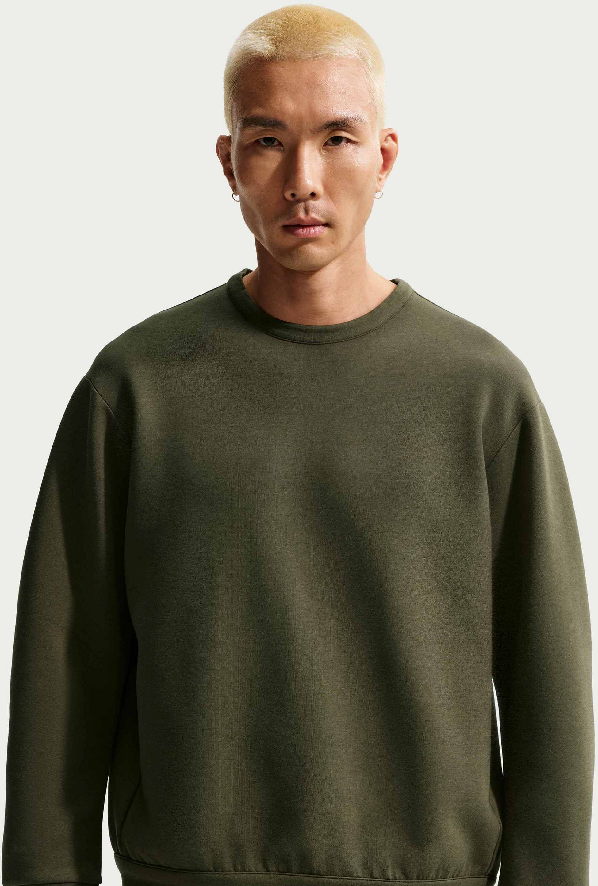 NIKE, Men's Dri-fit Crew 24.7 Impossiblysoft