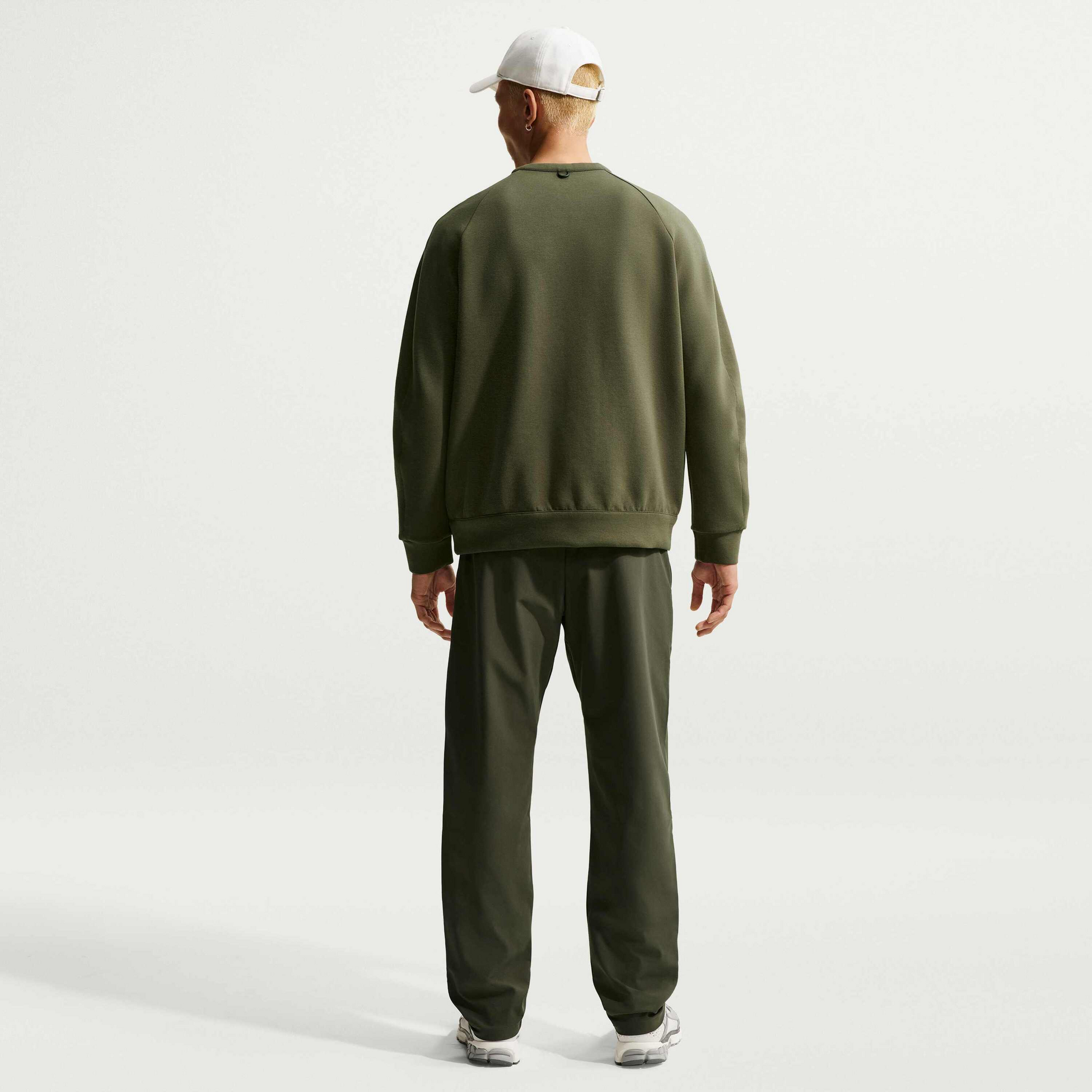 NIKE, Men's Dri-fit Crew 24.7 Impossiblysoft