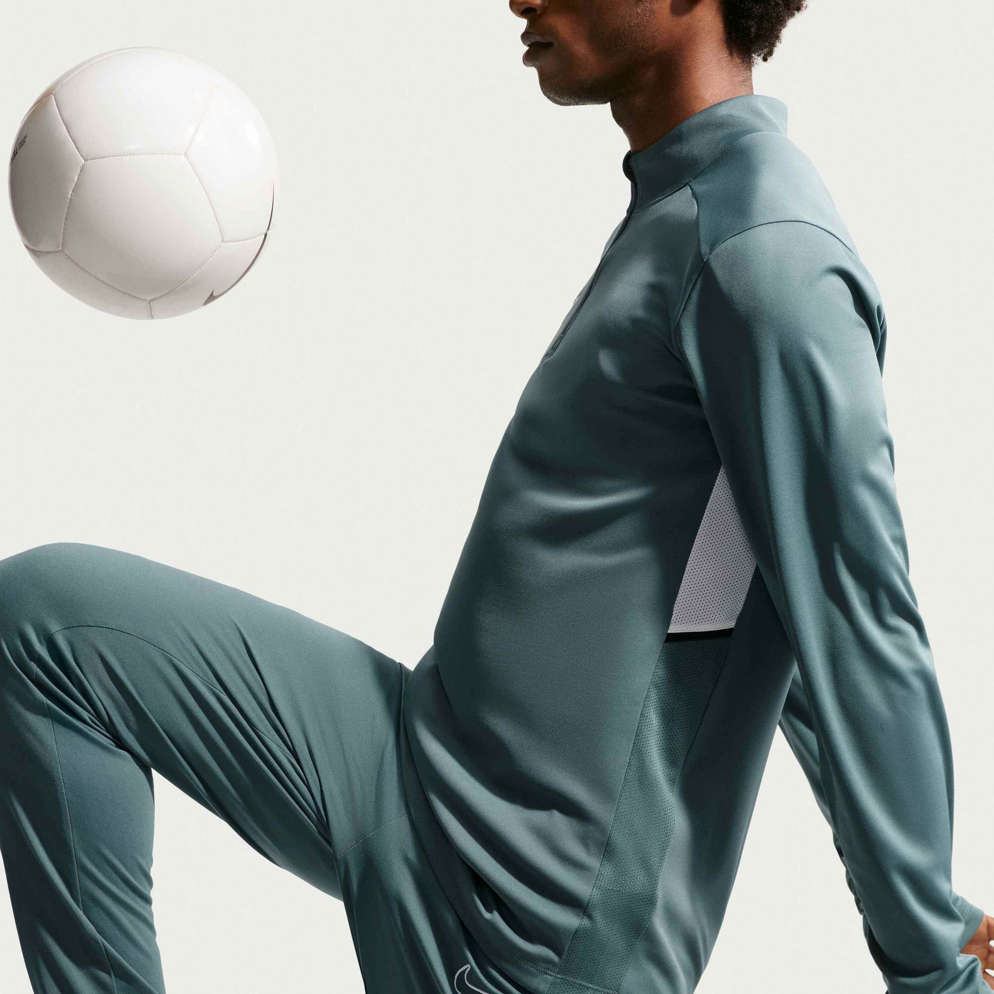 NIKE, Men's Dri-fit Football Drill Top Academy