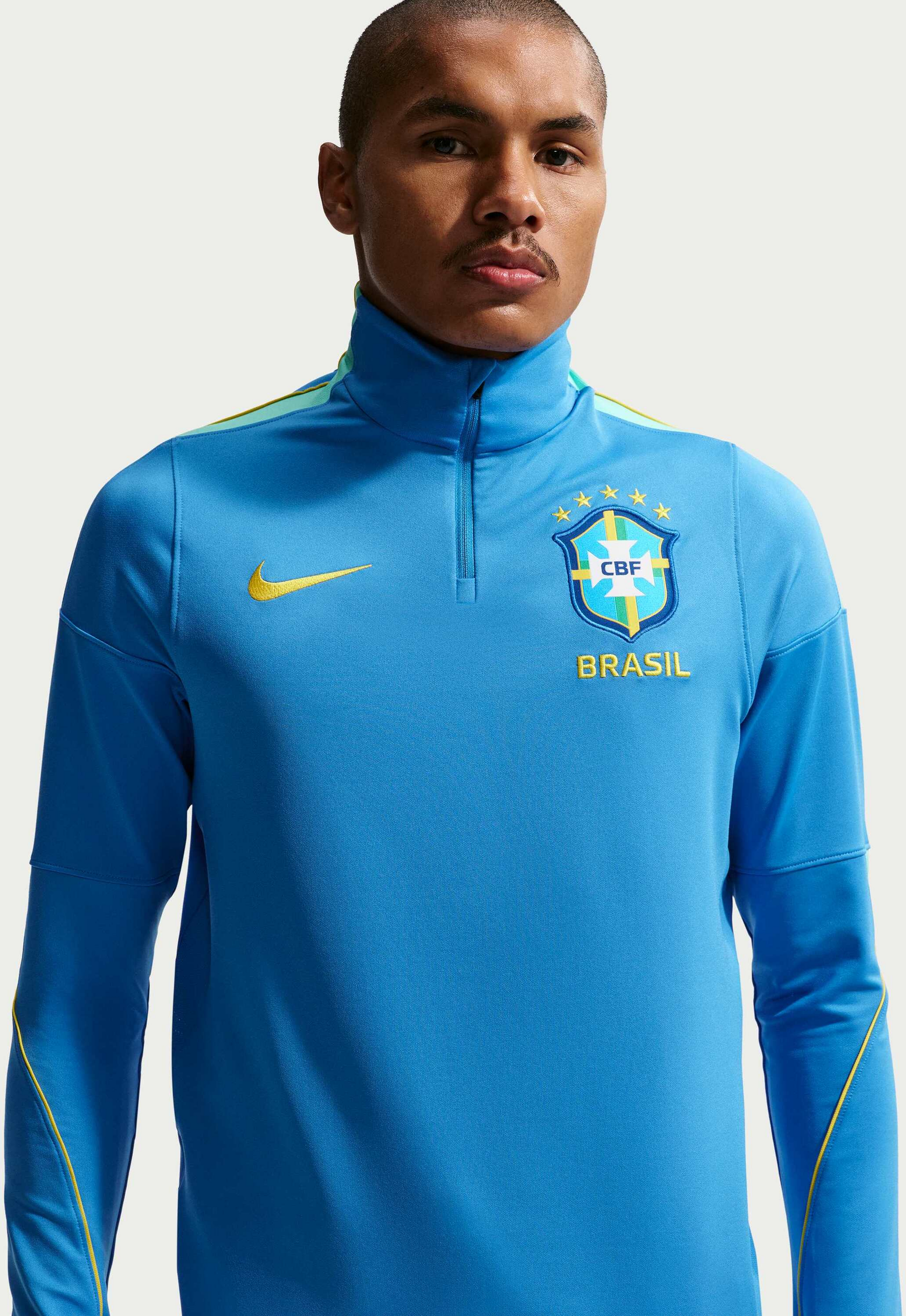 NIKE, Men's Dri-fit Football Drill Top Brazil Strike