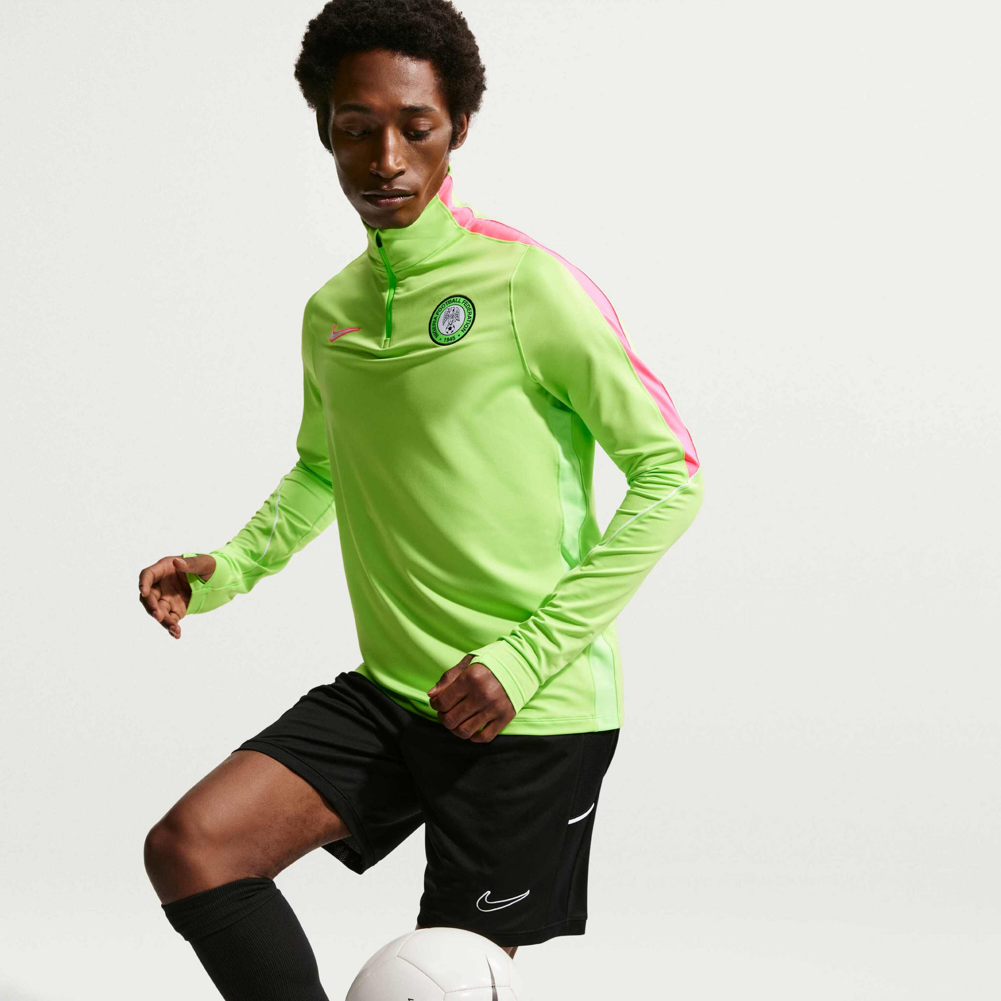 NIKE, Men's Dri-fit Football Drill Top Nigeria Strike