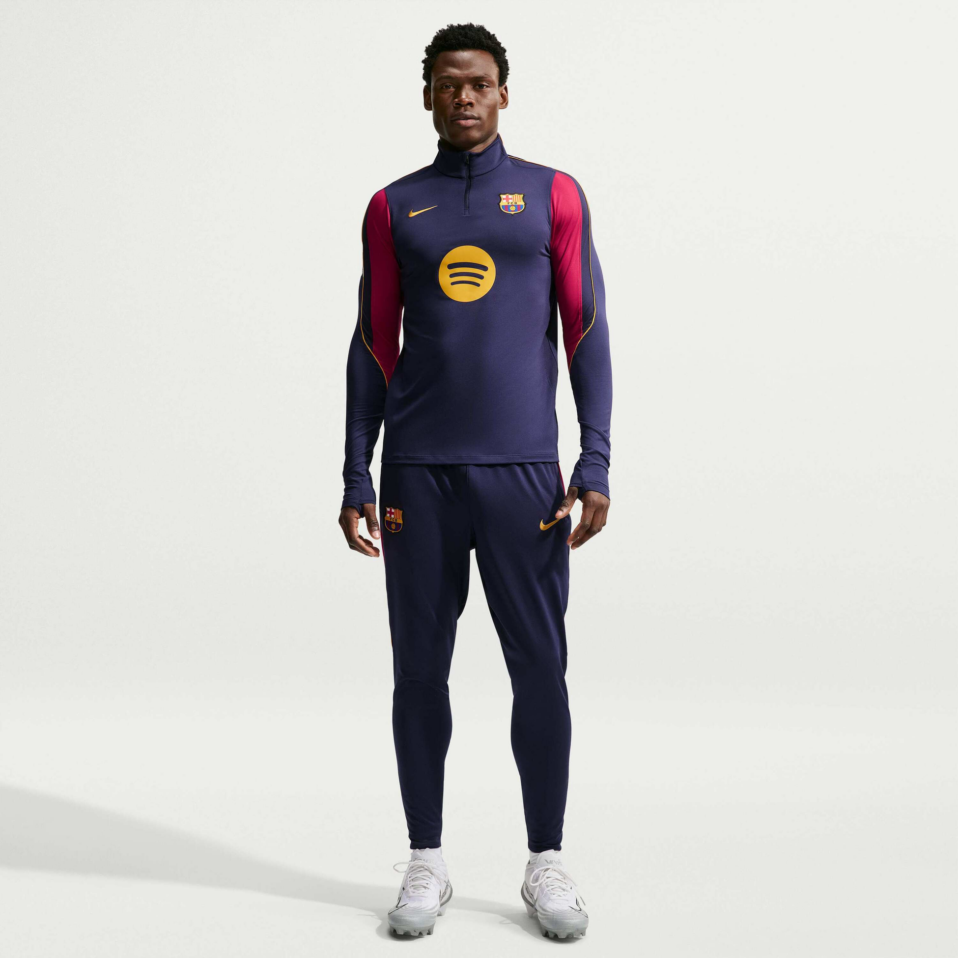 NIKE, Men's Dri-fit Football Knit Drill Top F.c. Barcelona Strike