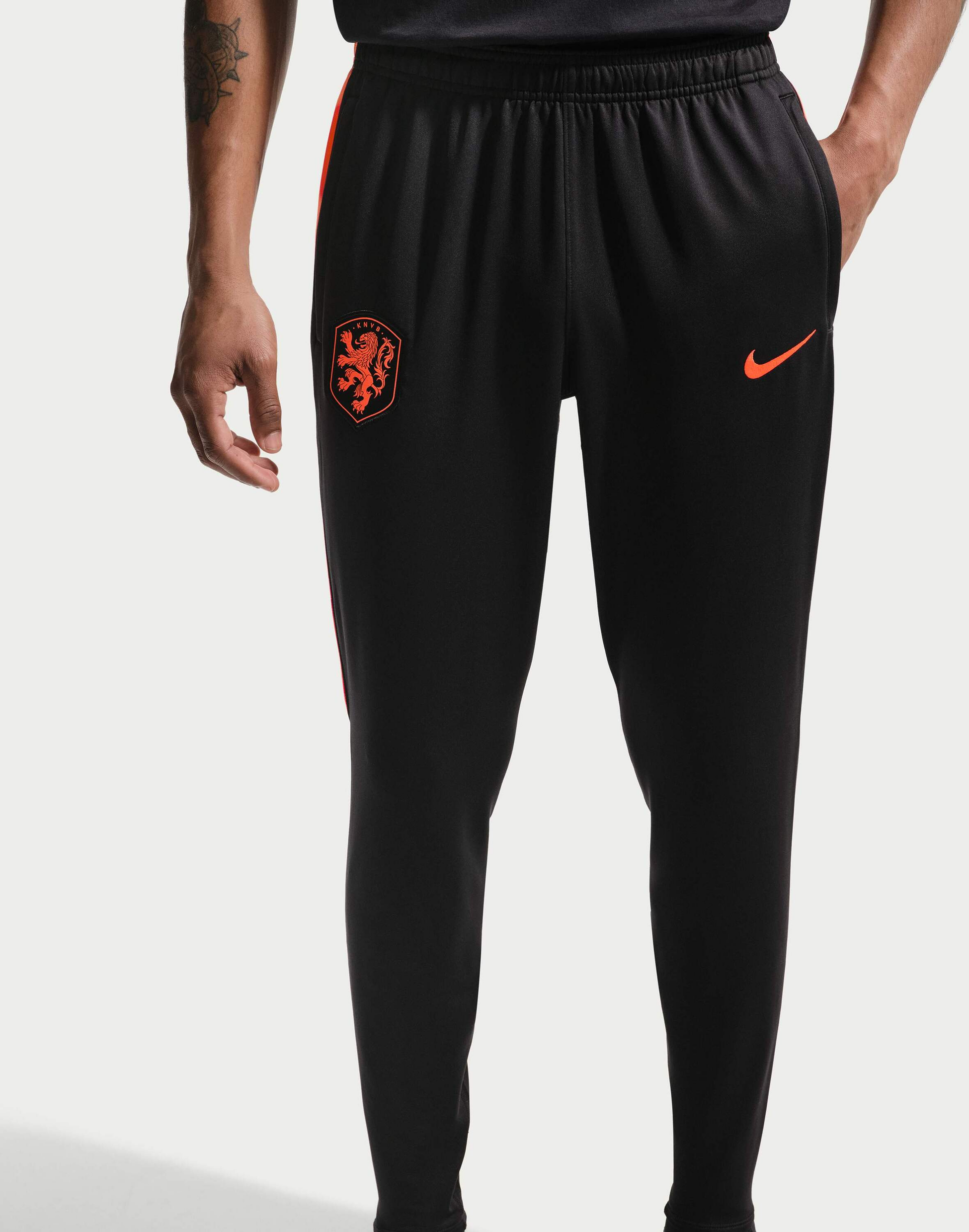 NIKE, Men's Dri-fit Football Knit Pants Netherlands Strike