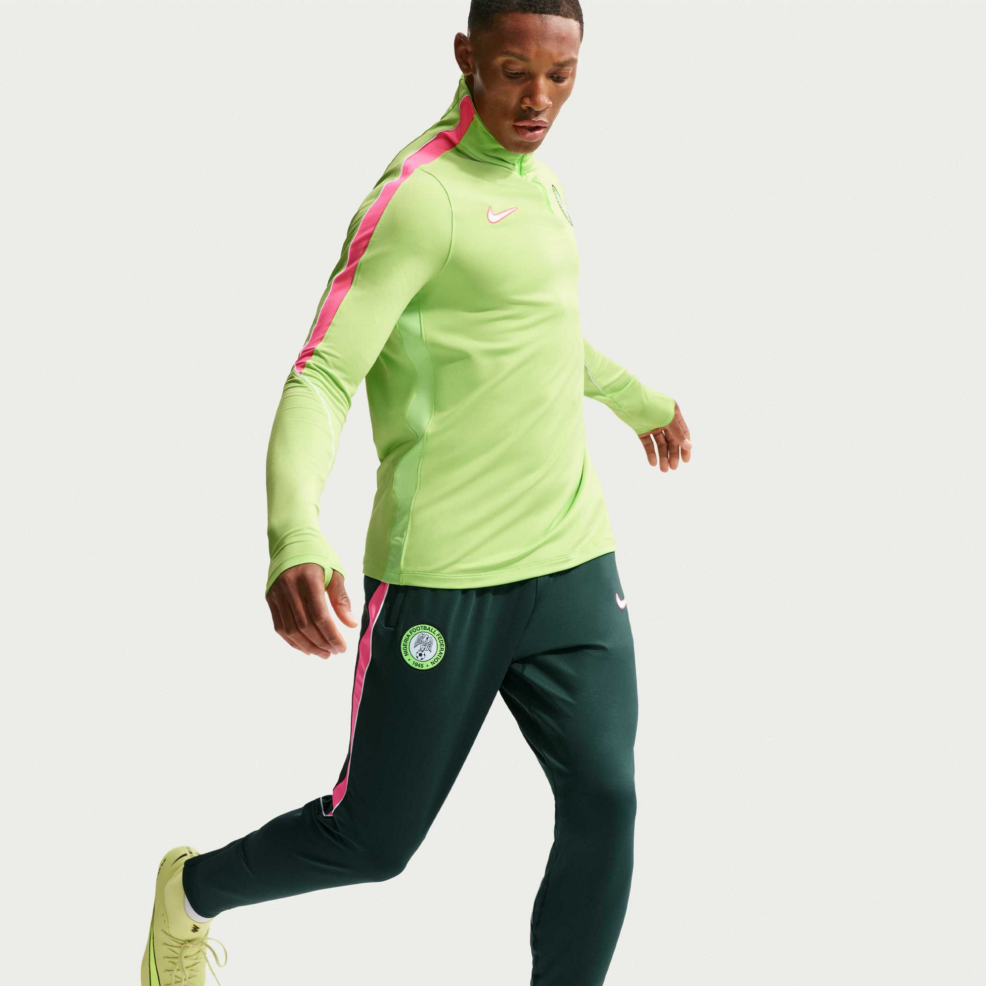 NIKE, Men's Dri-fit Football Knit Pants Nigeria Strike