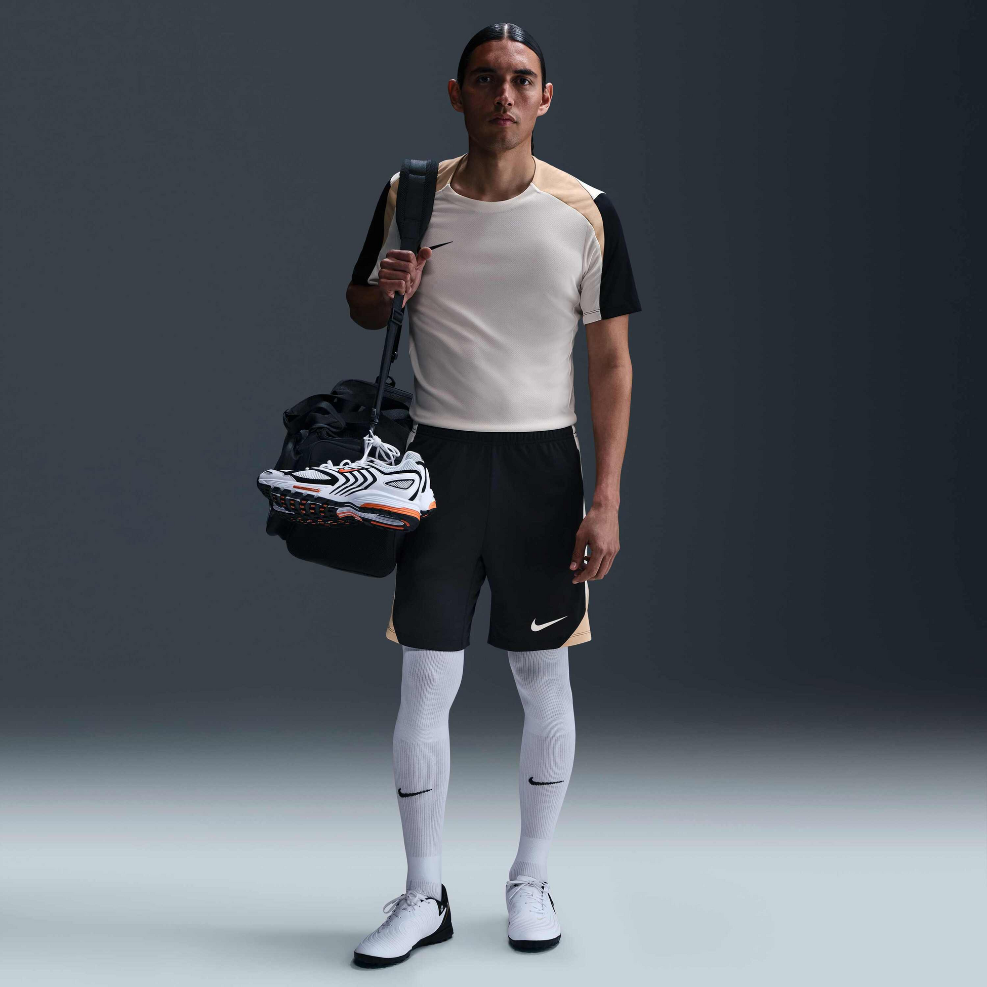 NIKE, Men's Dri-fit Football Shorts Strike