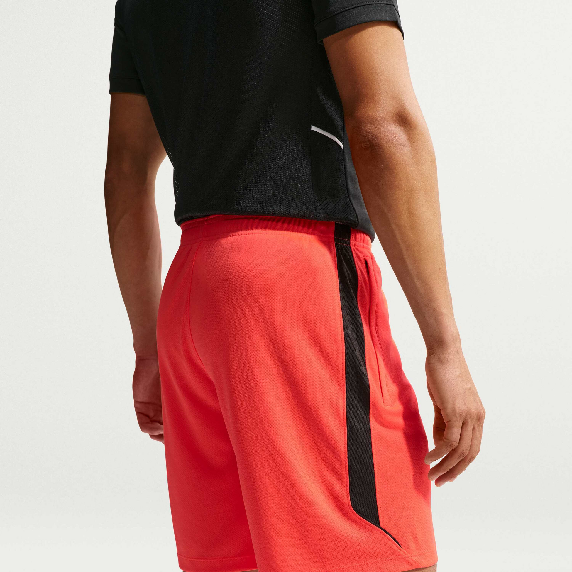 NIKE, Men's Dri-fit Football Shorts Strike