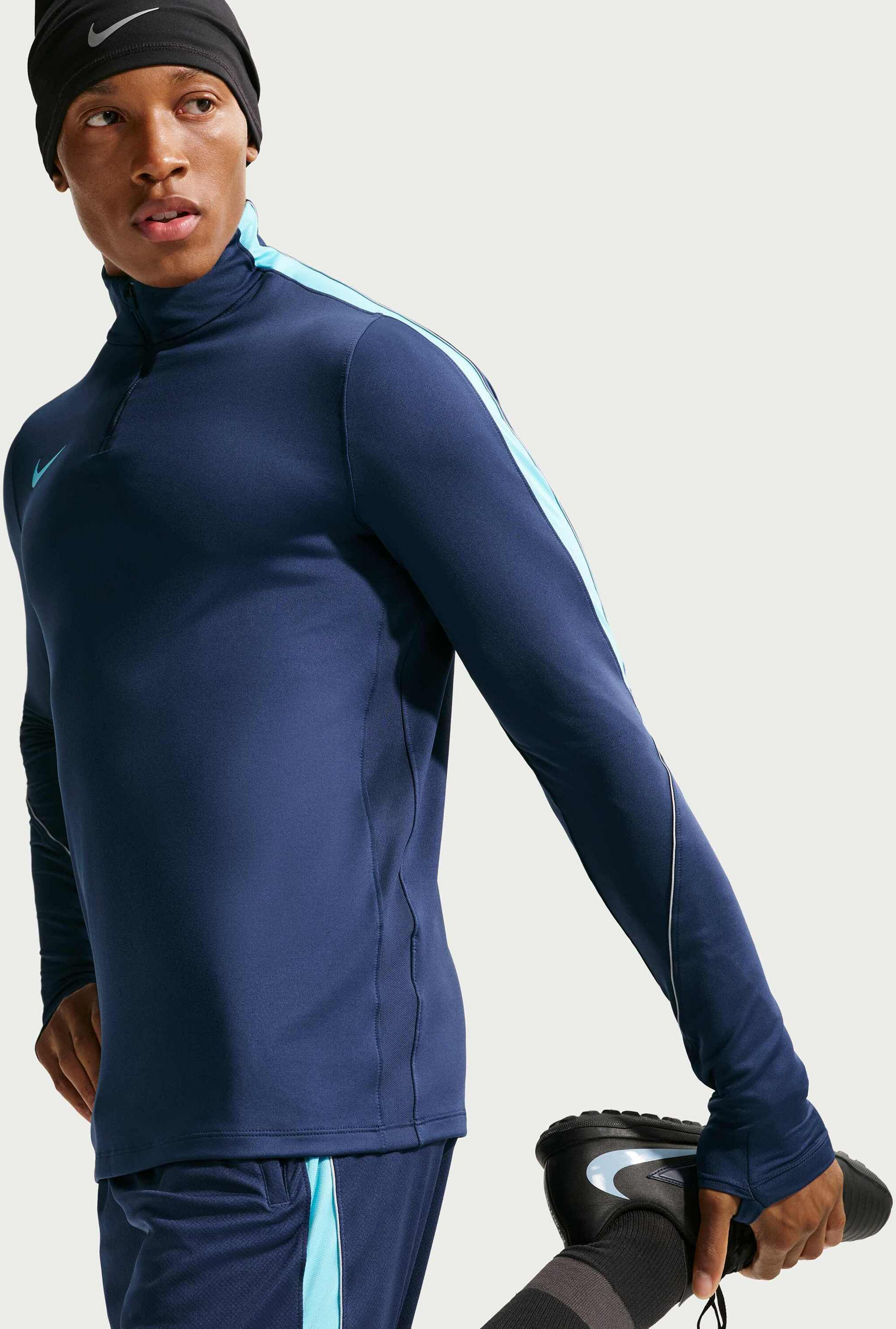 NIKE, Men's Dri-fit Football Shorts Strike