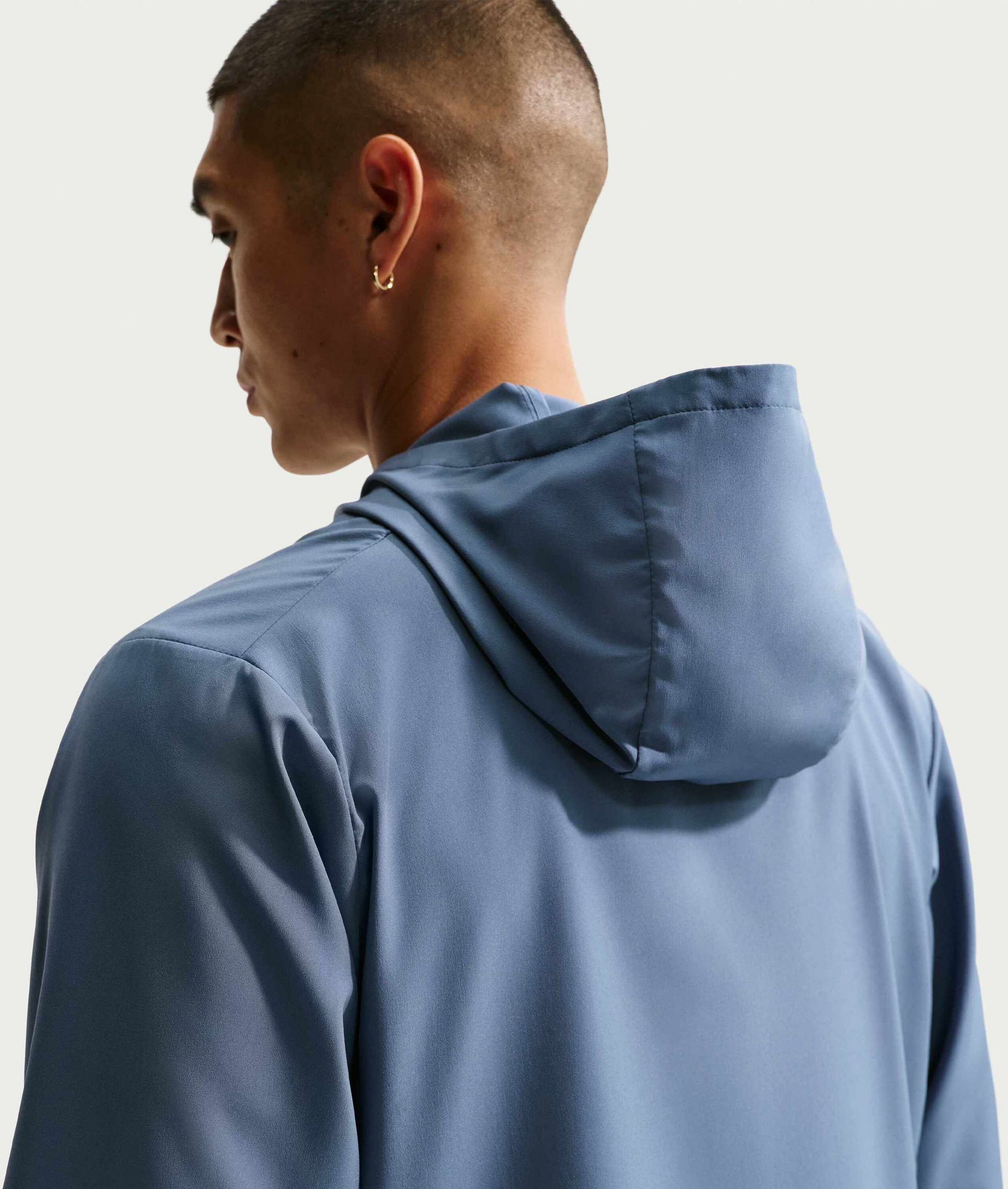 NIKE, Men's Dri-fit Hooded Versatile Jacket Form