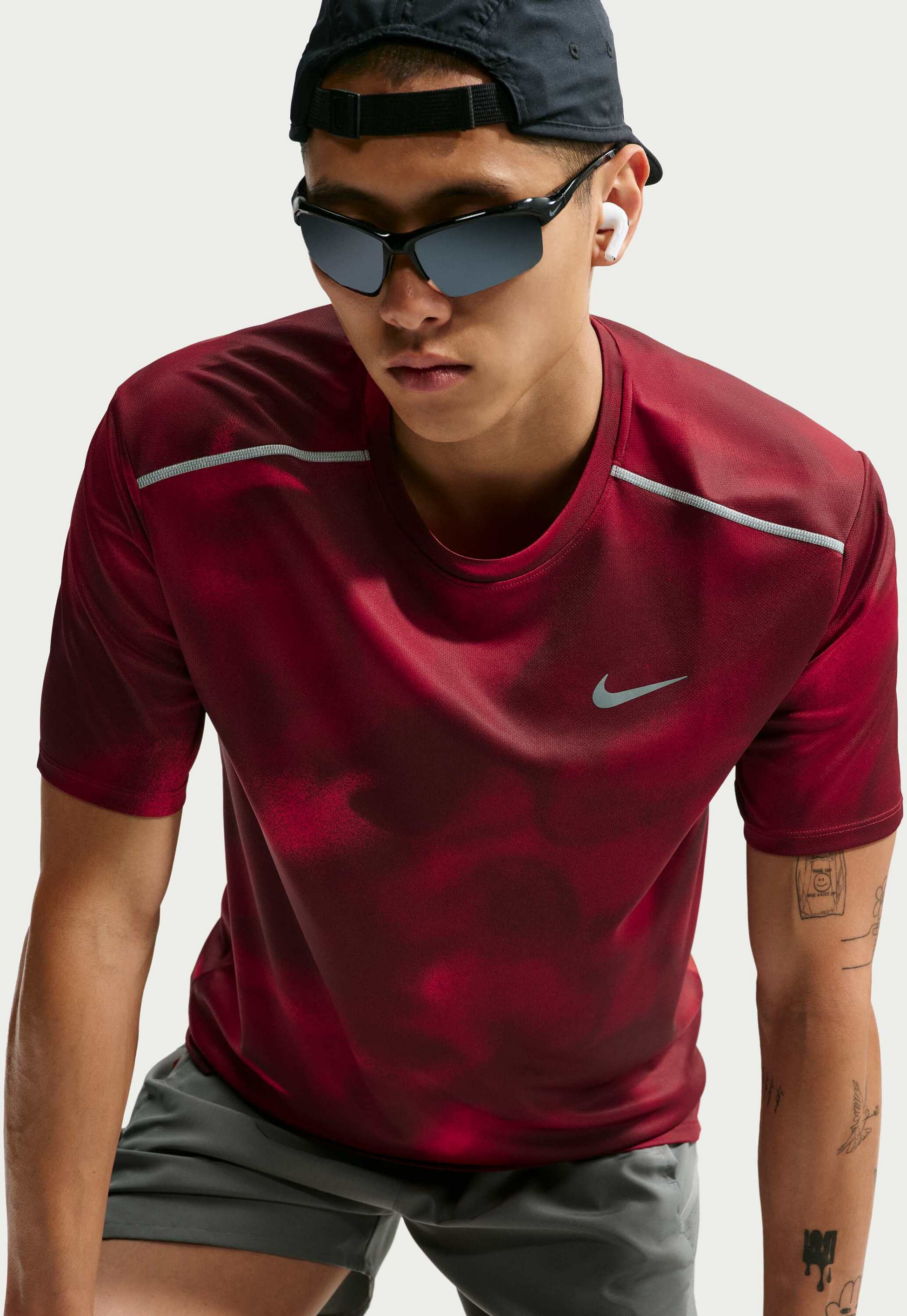 NIKE, Men's Dri-fit Short-sleeve Running Top Miler