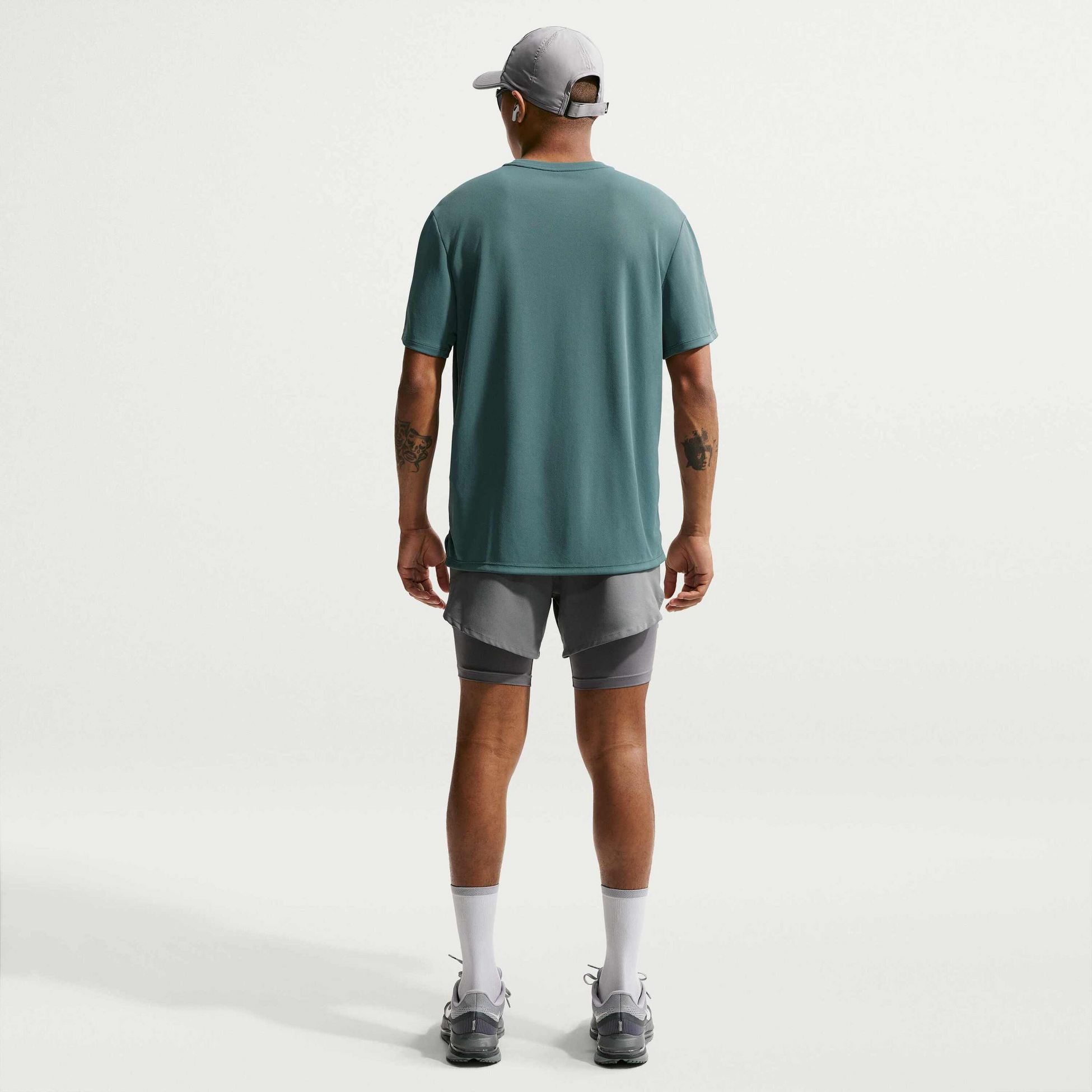 NIKE, Men's Dri-fit Short-sleeve Running Top Miler