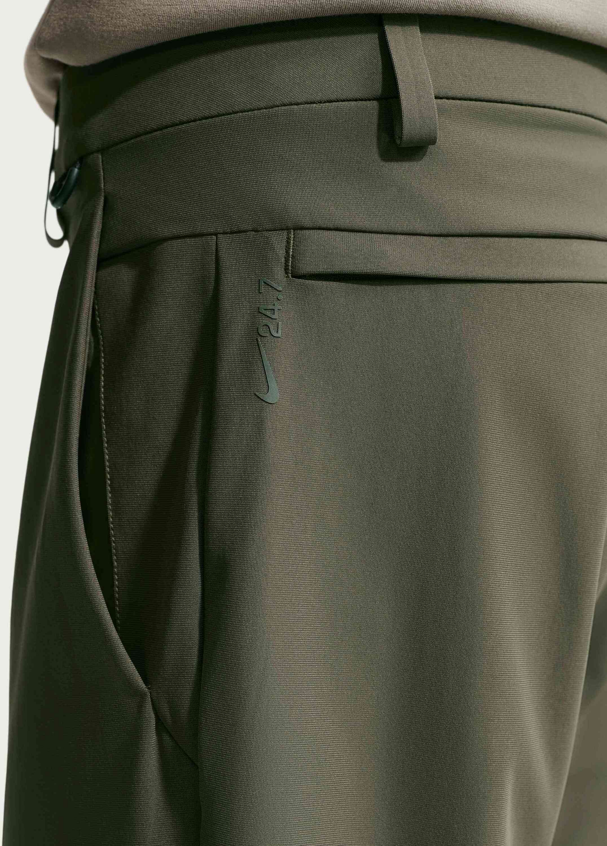 NIKE, Men's Dri-fit Slim Chino Trousers 24.7 Perfectstretch