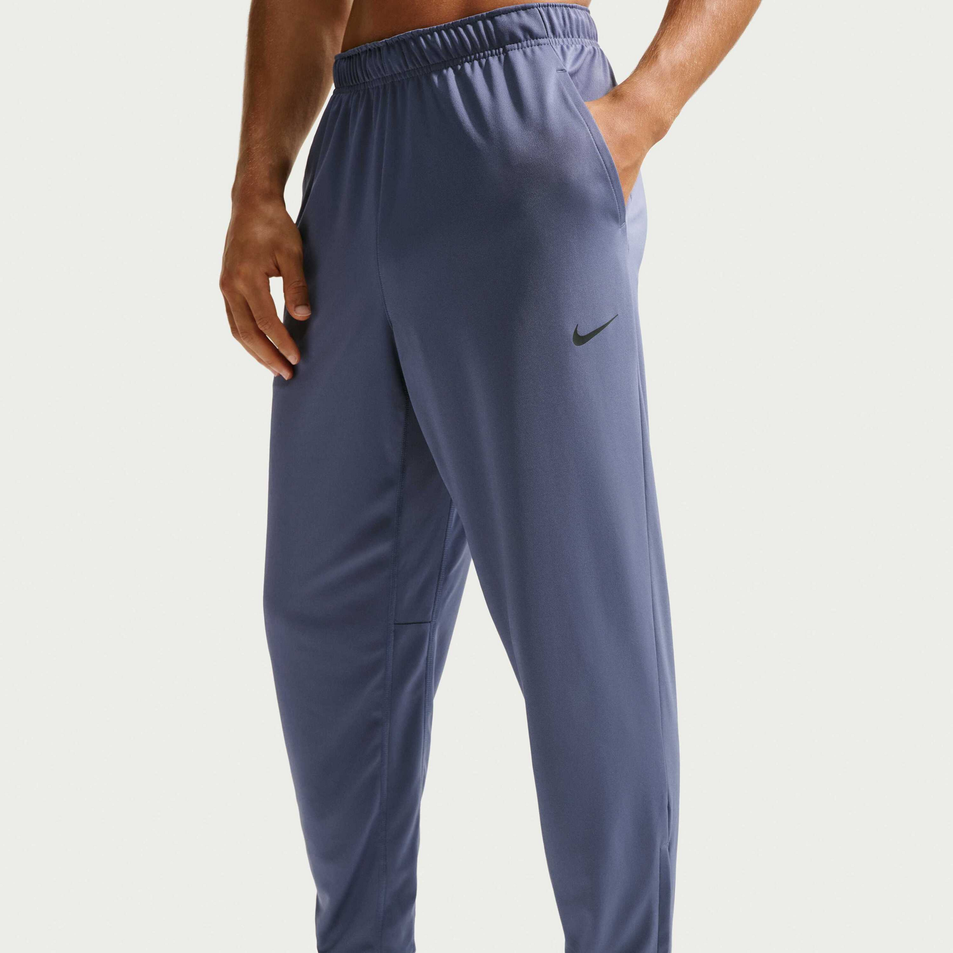 NIKE, Men's Dri-fit Tapered Versatile Trousers Totality