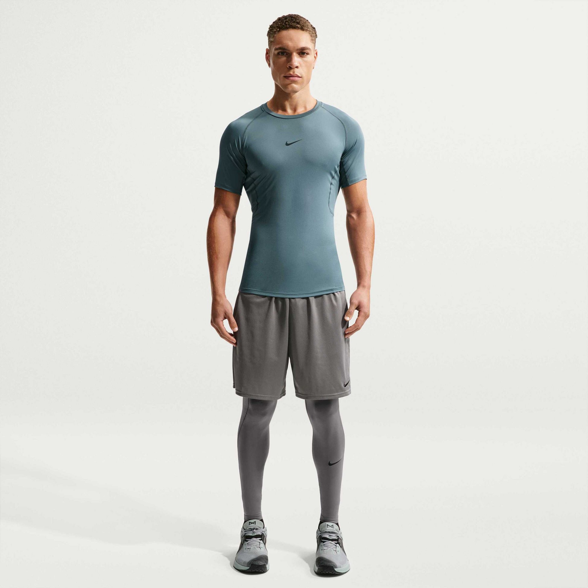 NIKE, Men's Dri-fit Tight Short-sleeve Fitness Top Pro