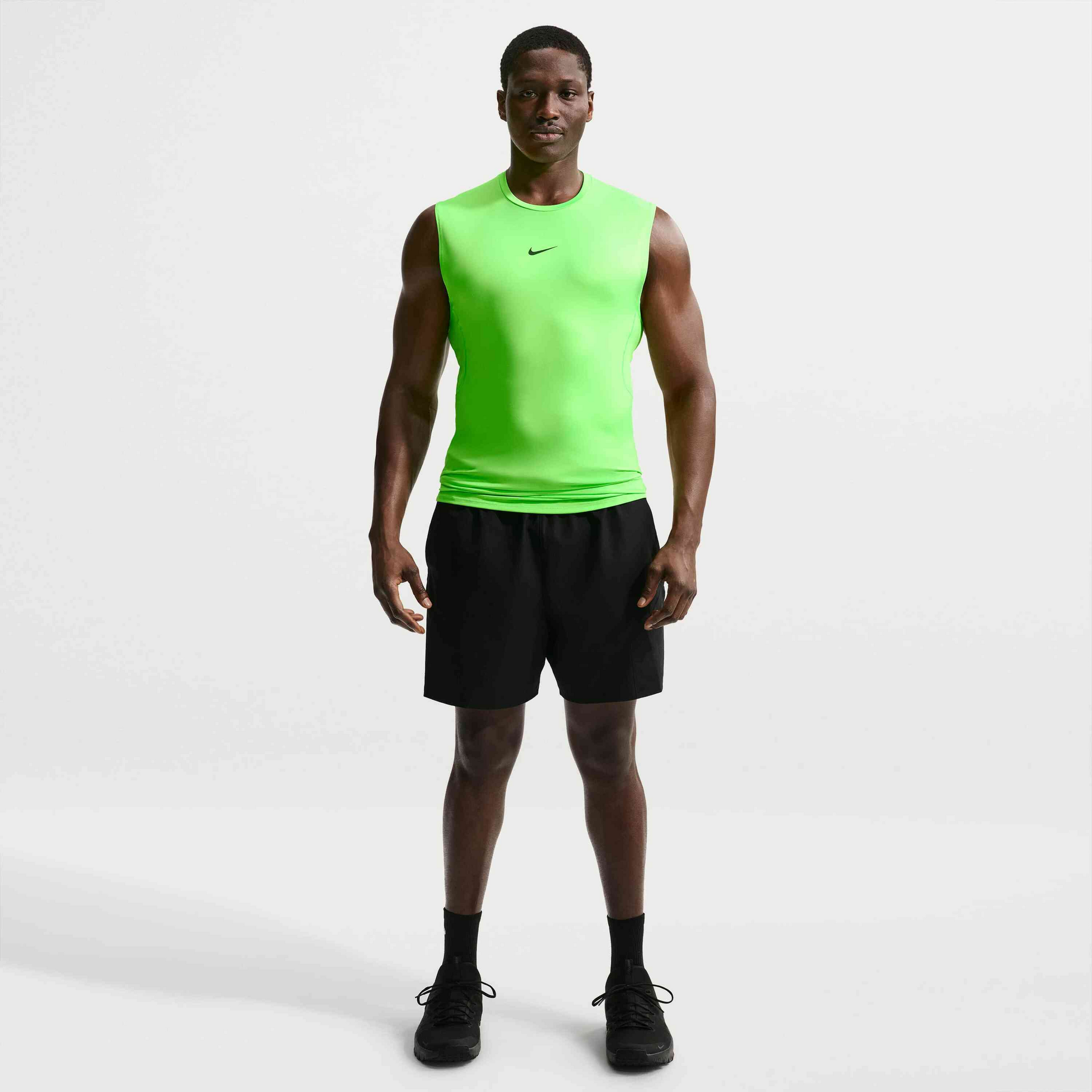 NIKE, Men's Dri-fit Tight Sleeveless Fitness Top Pro