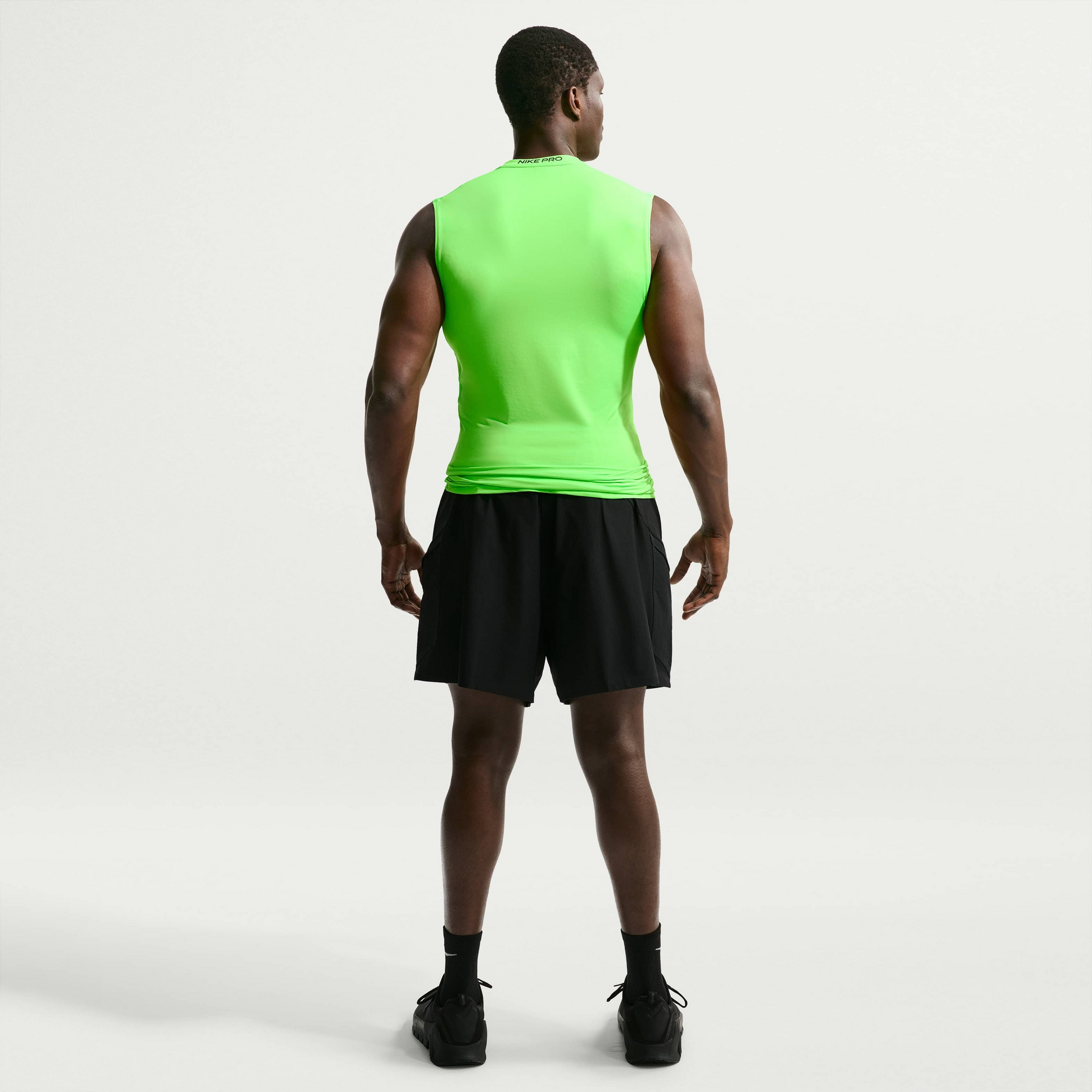 NIKE, Men's Dri-fit Tight Sleeveless Fitness Top Pro
