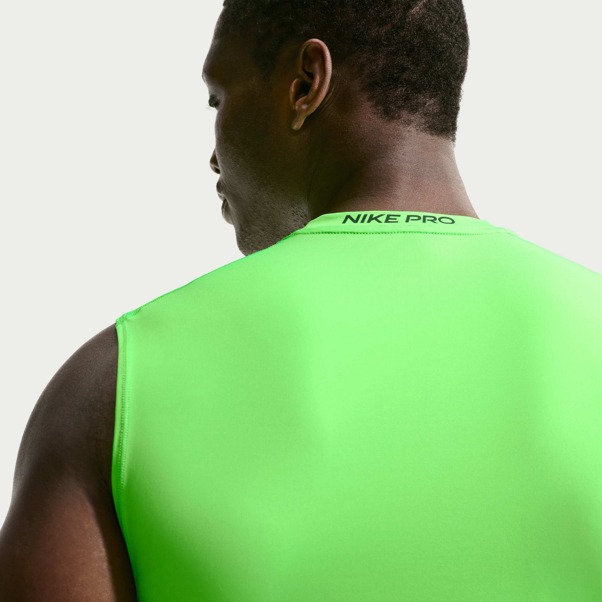 NIKE, Men's Dri-fit Tight Sleeveless Fitness Top Pro