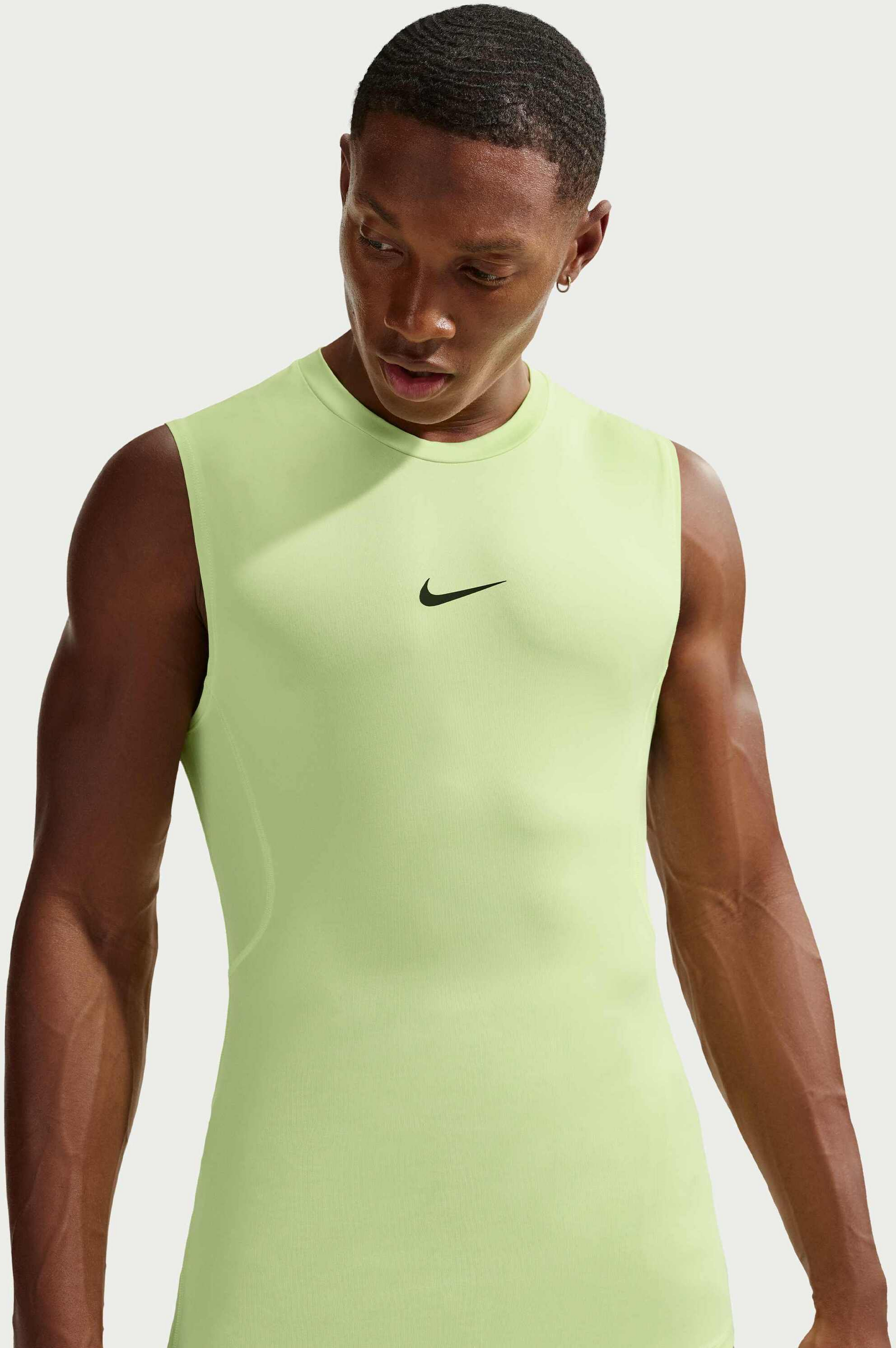 NIKE, Men's Dri-fit Tight Sleeveless Fitness Top Pro